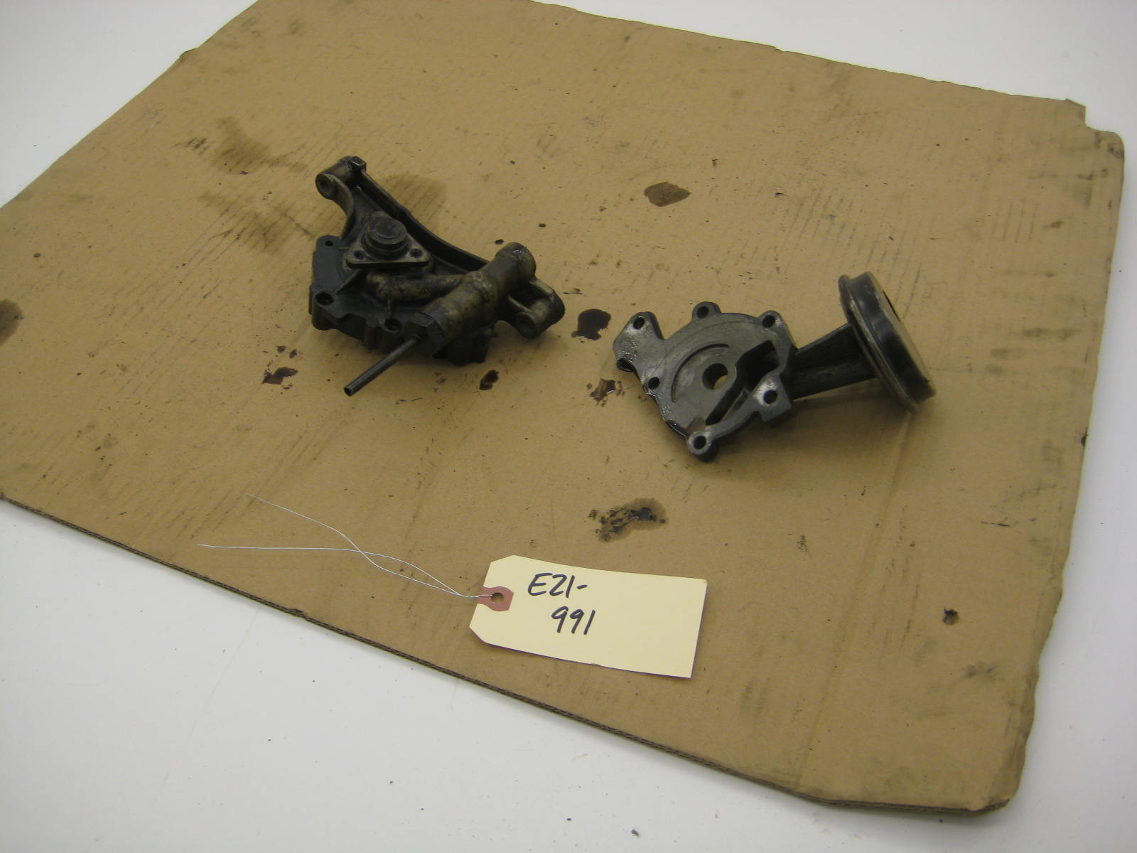 BMW E21 320 M10 Oil Pump