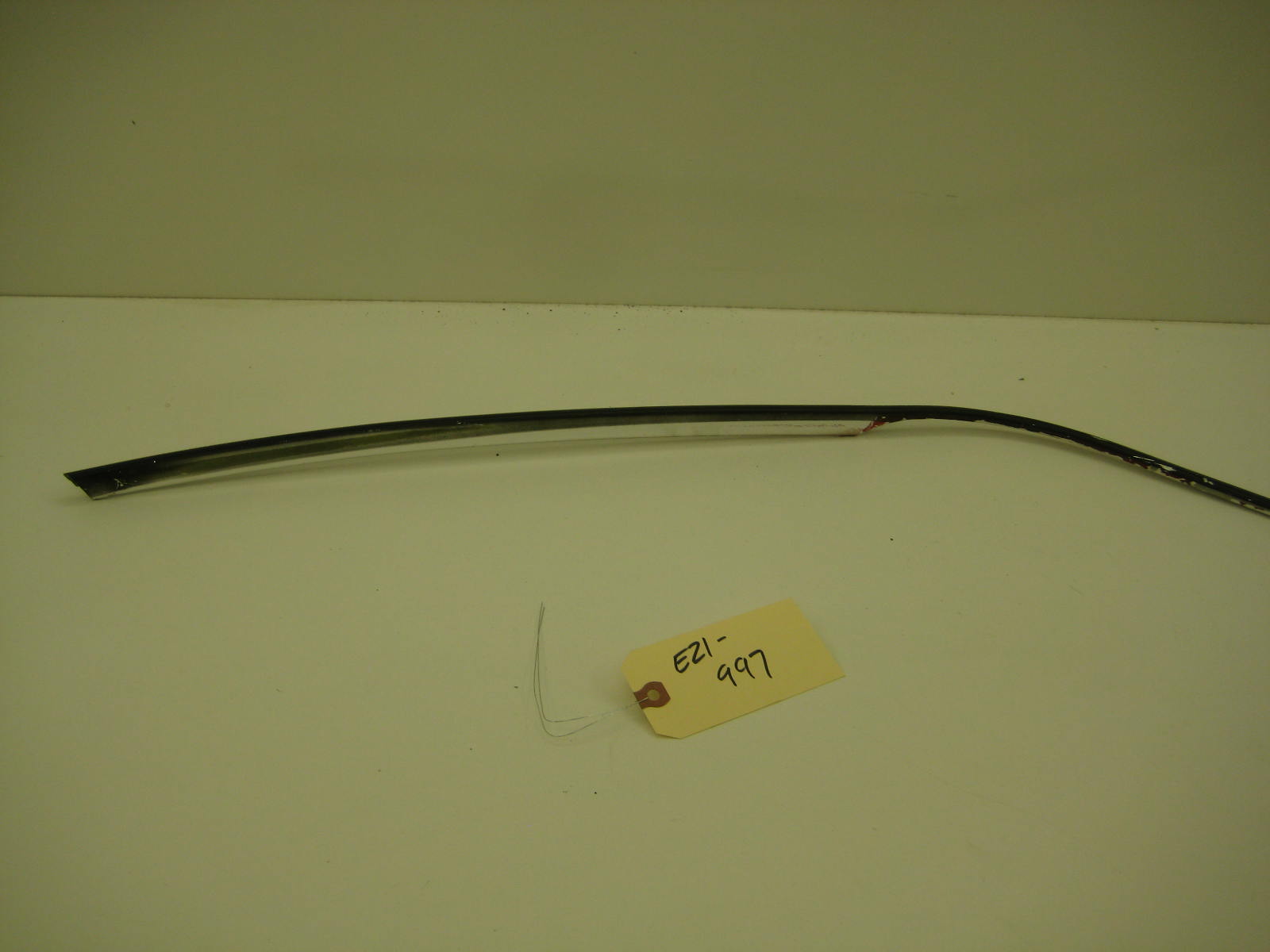 BMW E21 320 Drivers Drip Trim