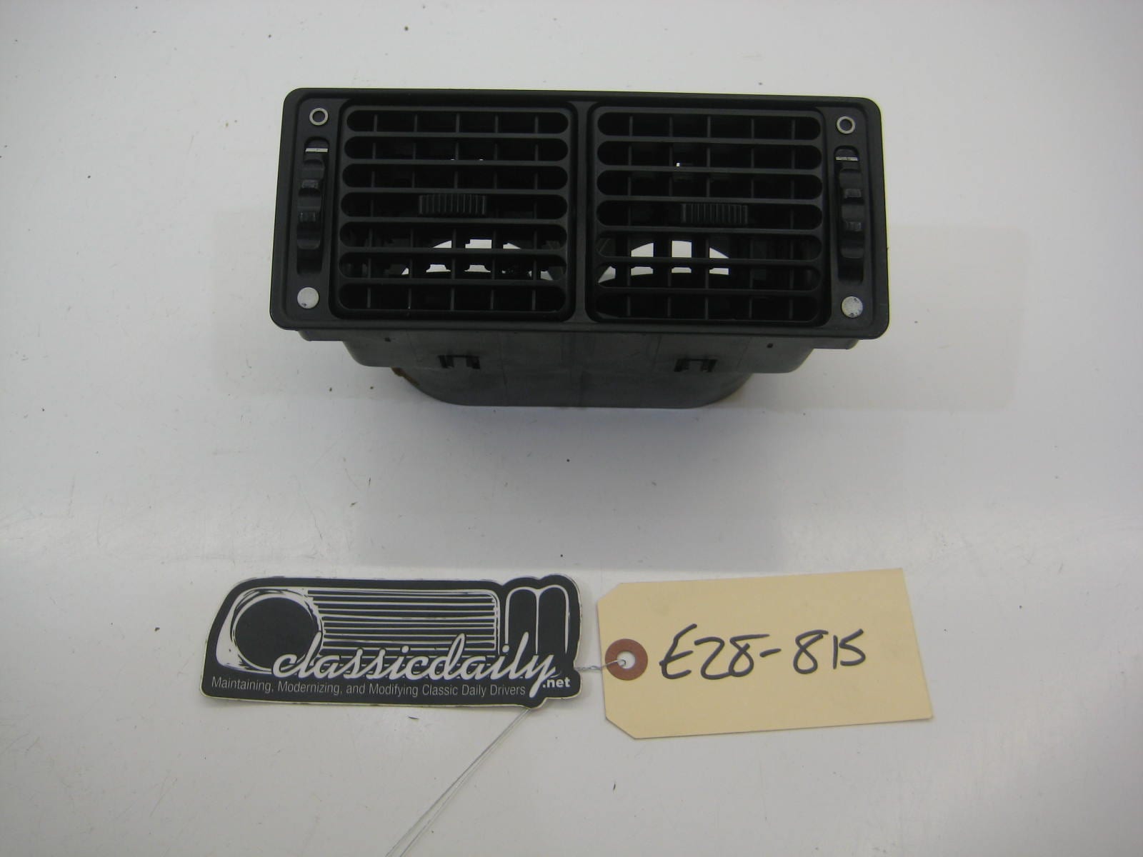 bmw e28 535 535is 528e e28 middle dash air vent black