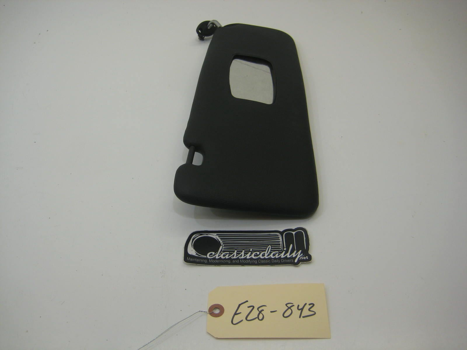 bmw e28 535 535is 528e sun visor passenger right black