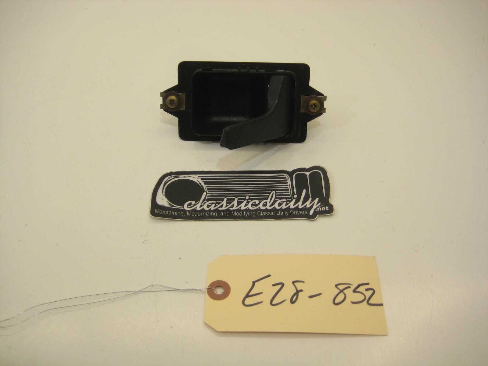 bmw e28 535 535is 528e interior door handle passenger left front rear 2