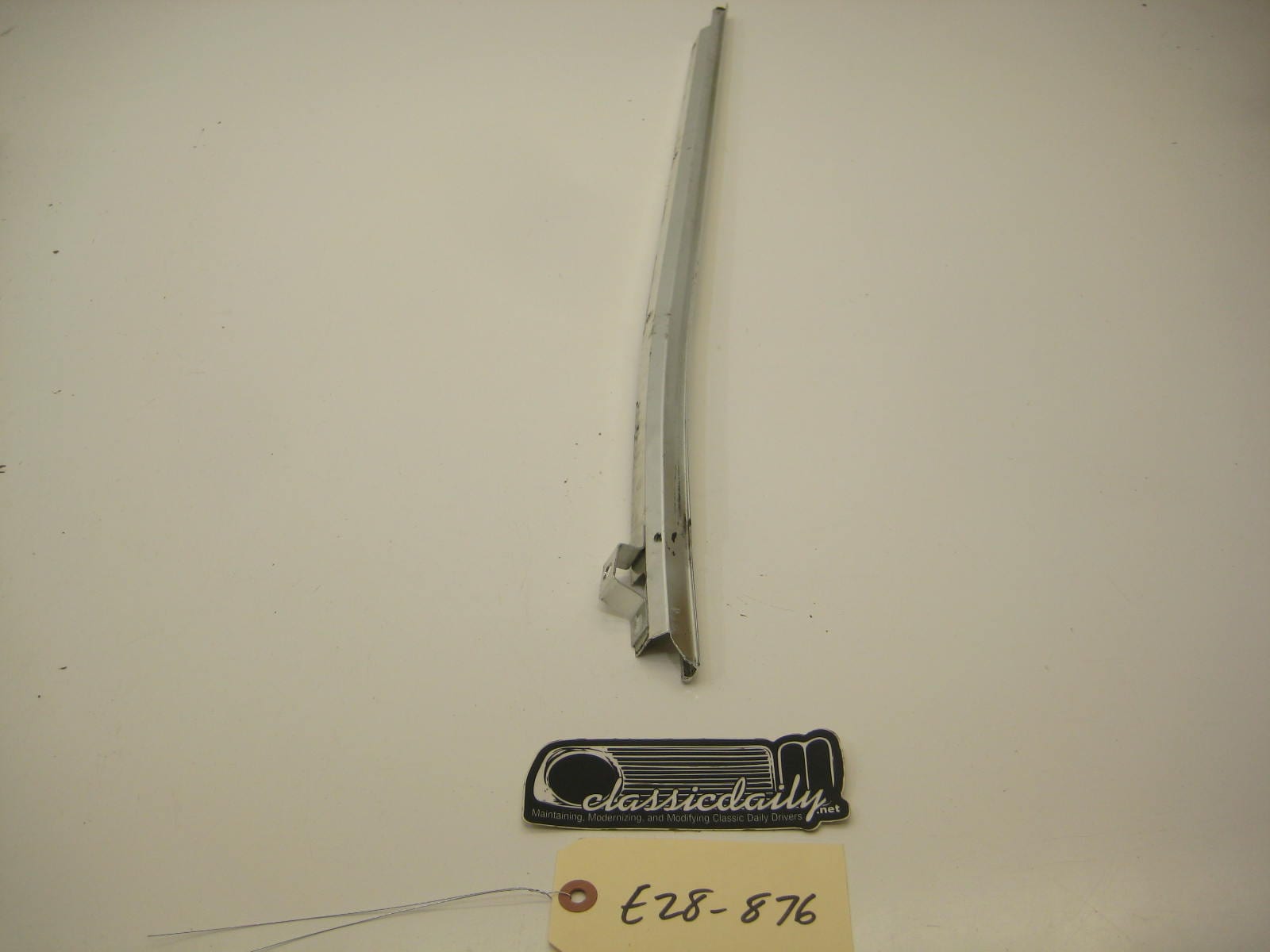 bmw e28 535 535is 528e front passenger right interior window trim