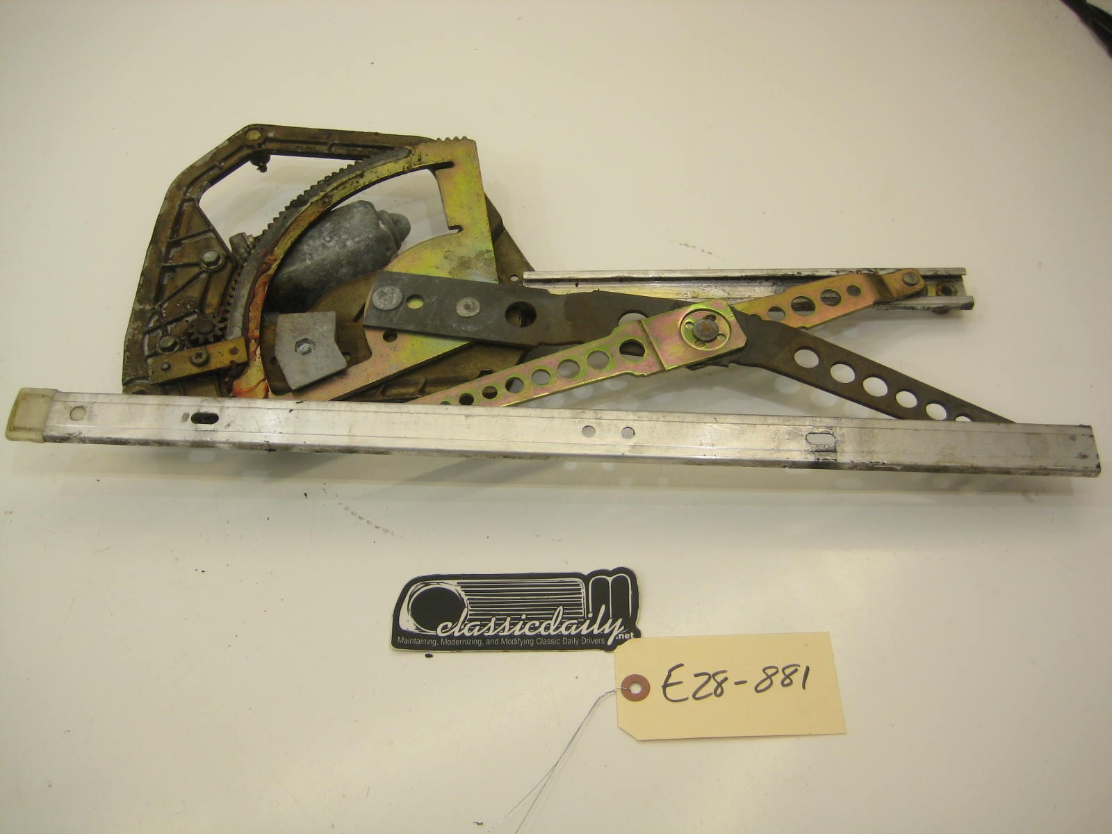 bmw e28 535 535is 528e passenger right front window regulator