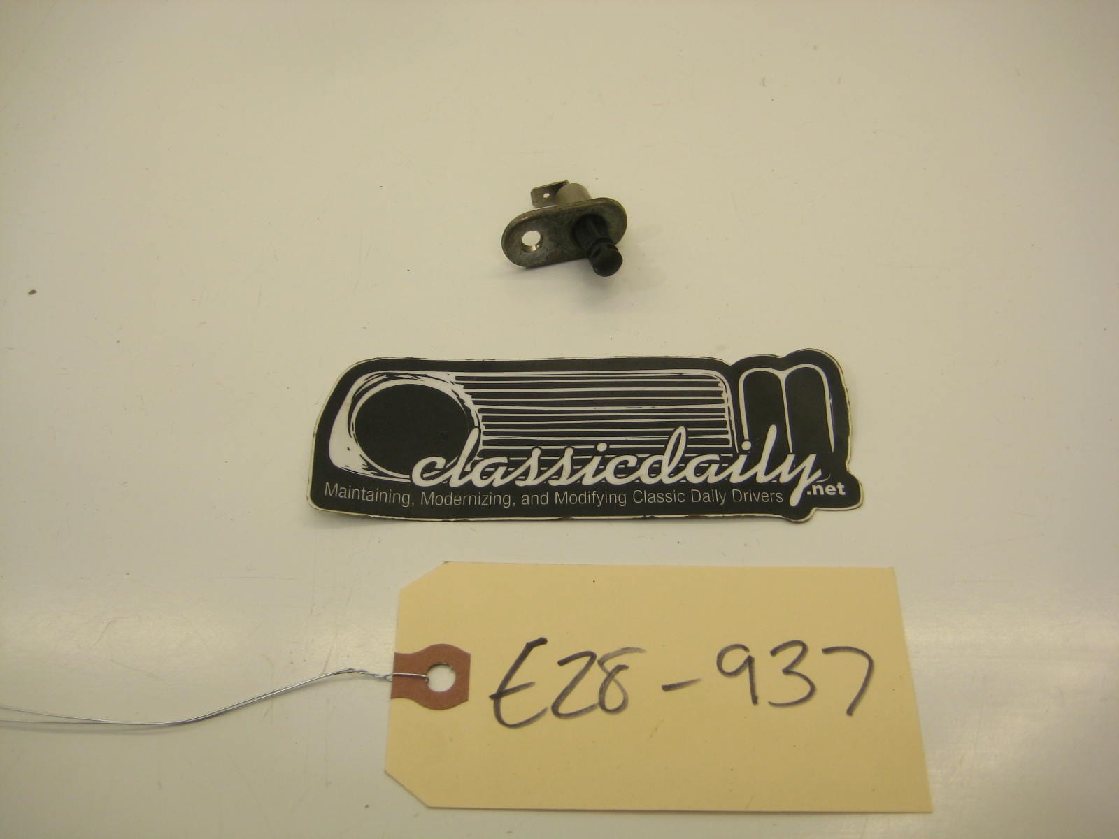 bmw e28 535 535is 528e trunk light switch