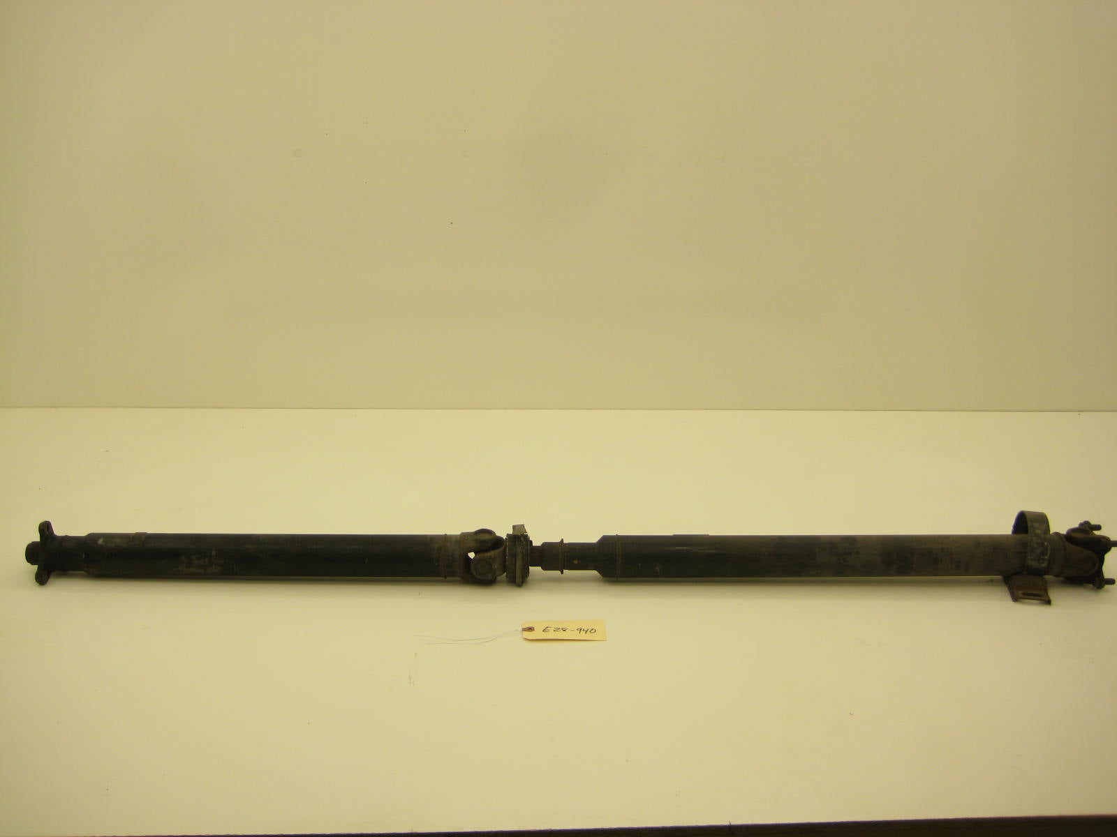 bmw e21 320 5 speed driveshaft front 24 3 4 rear 31 flange to flange 59 3 4