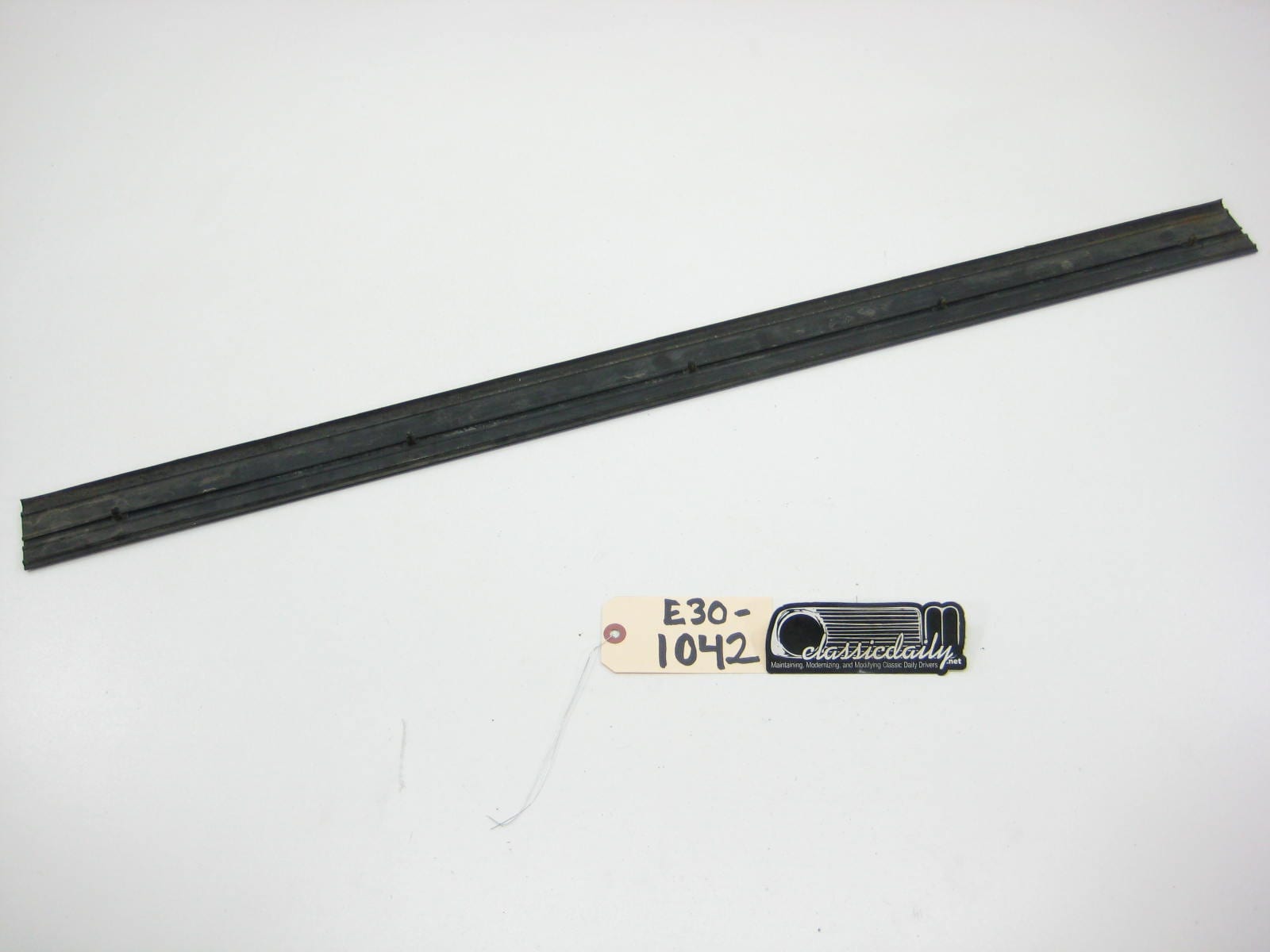 bmw e30 325 318 convertible door sill