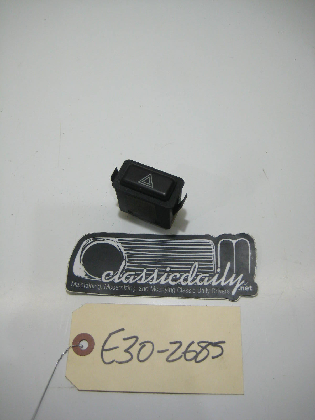bmw e30 325 318 e30 hazard switch sae qc 86 lk 8319