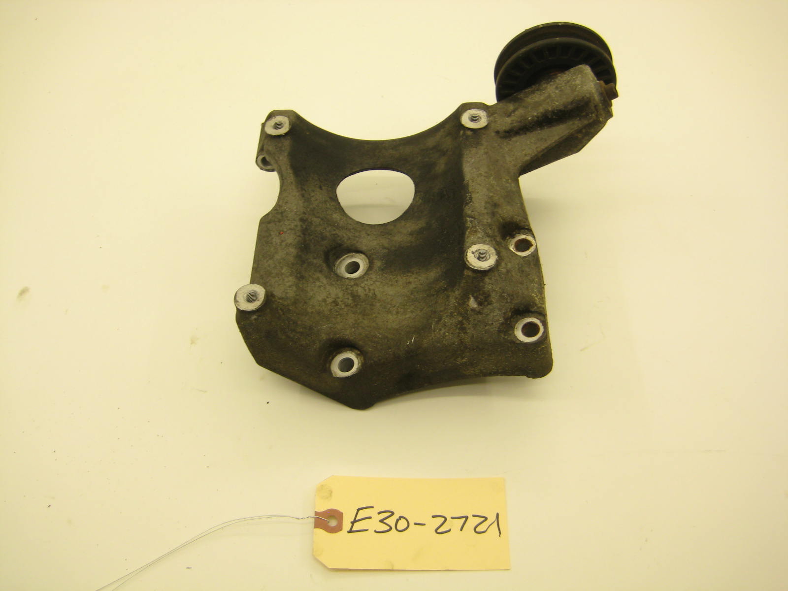 M42 Ac Bracket And Tensioner - Classic Daily