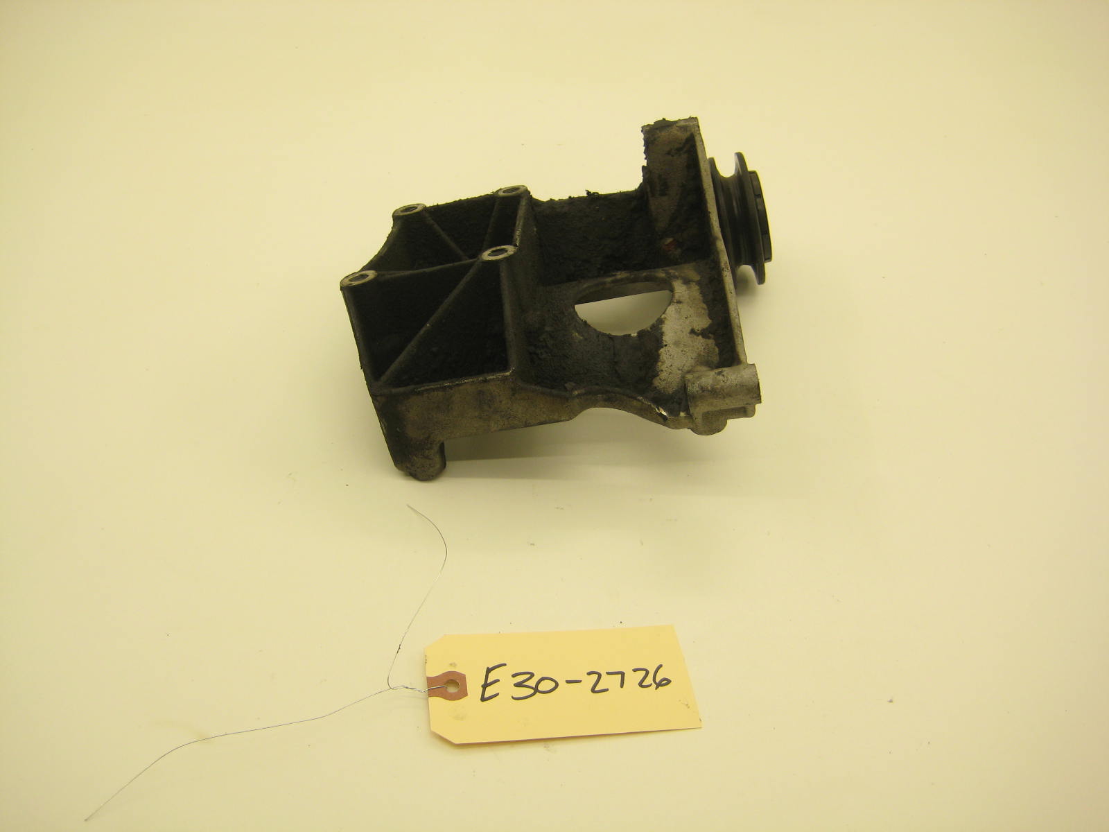 bmw e30 325 318 ac compressor bracket