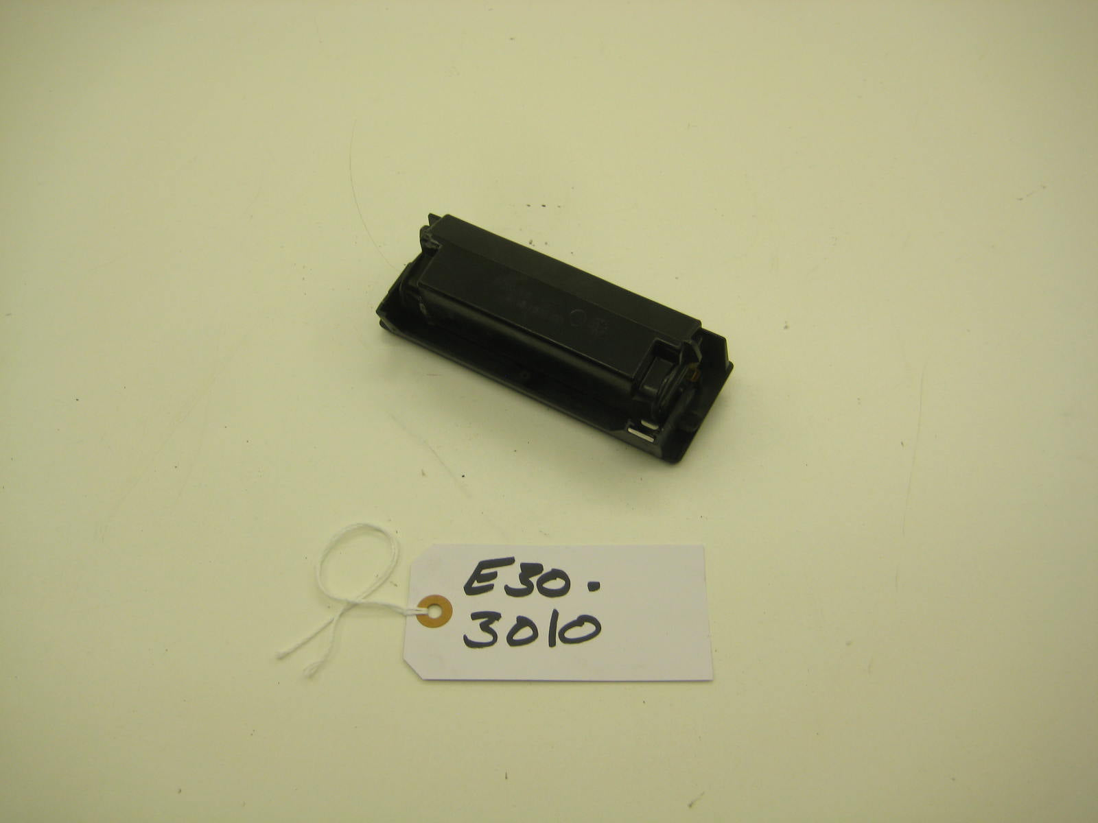 bmw e30 318 325 front ash tray