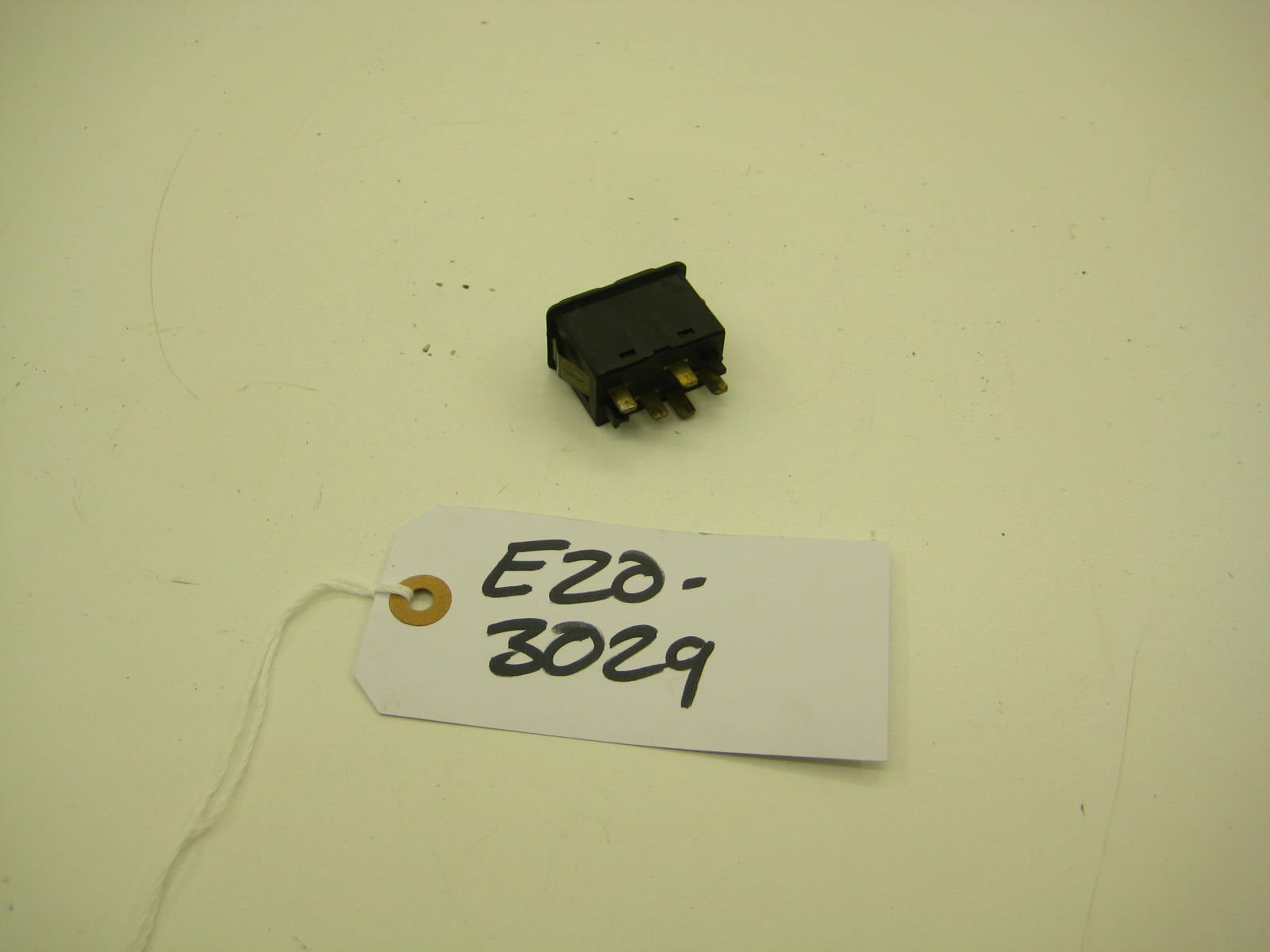 bmw e30 318 325 window switch button 2