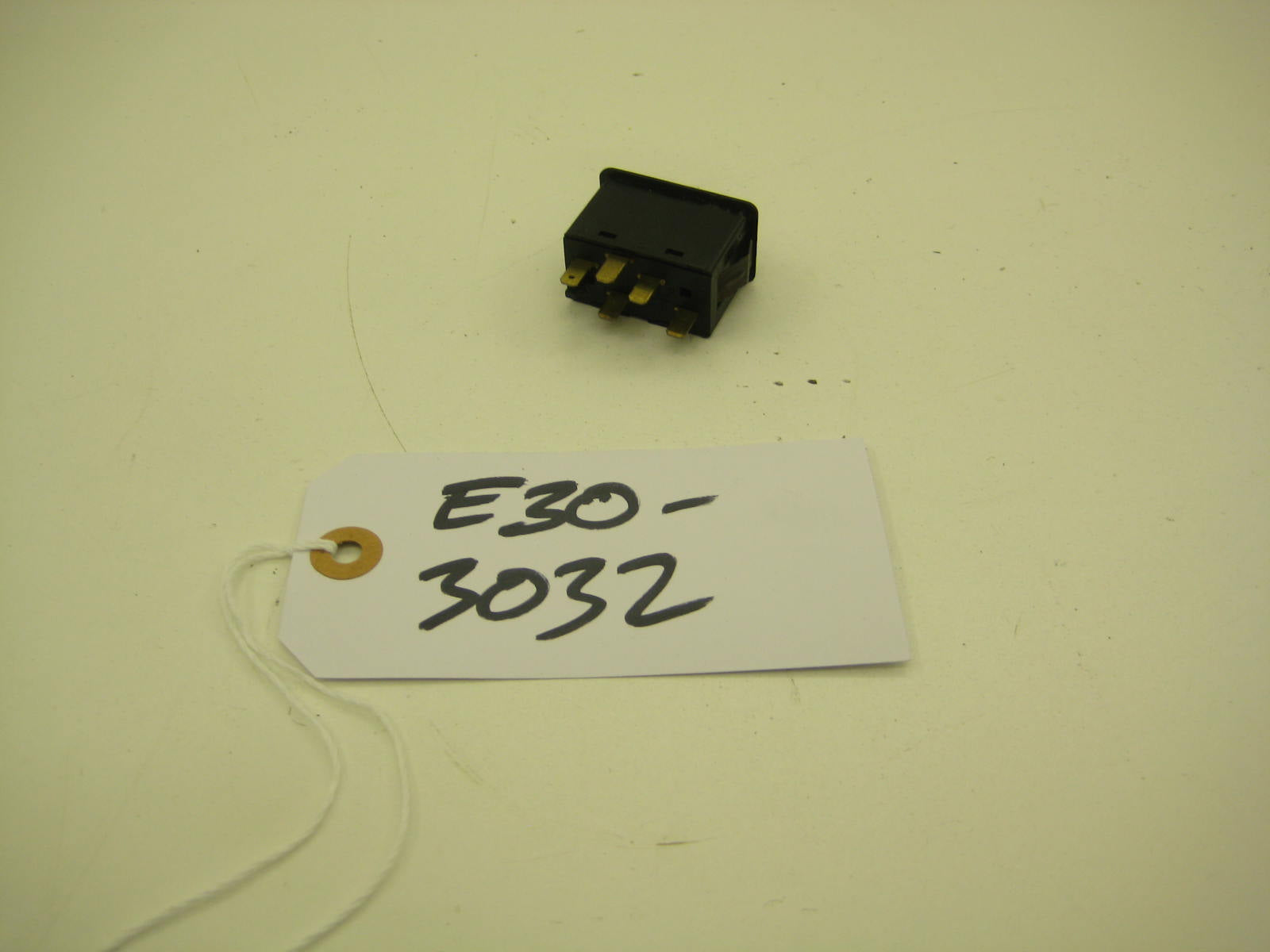 bmw e30 318 325 window switch button 3