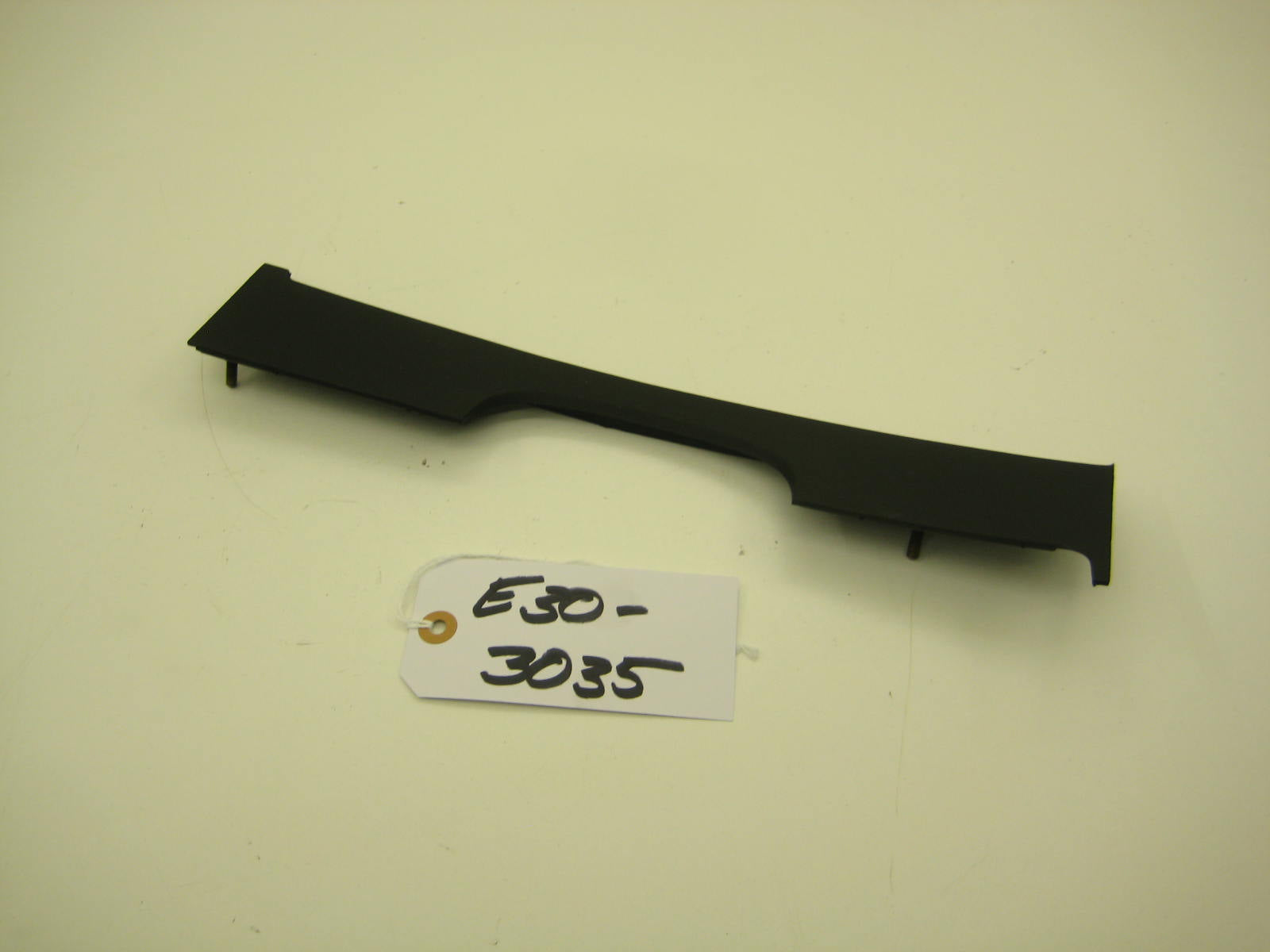 bmw e30 318 325 under cluster trim
