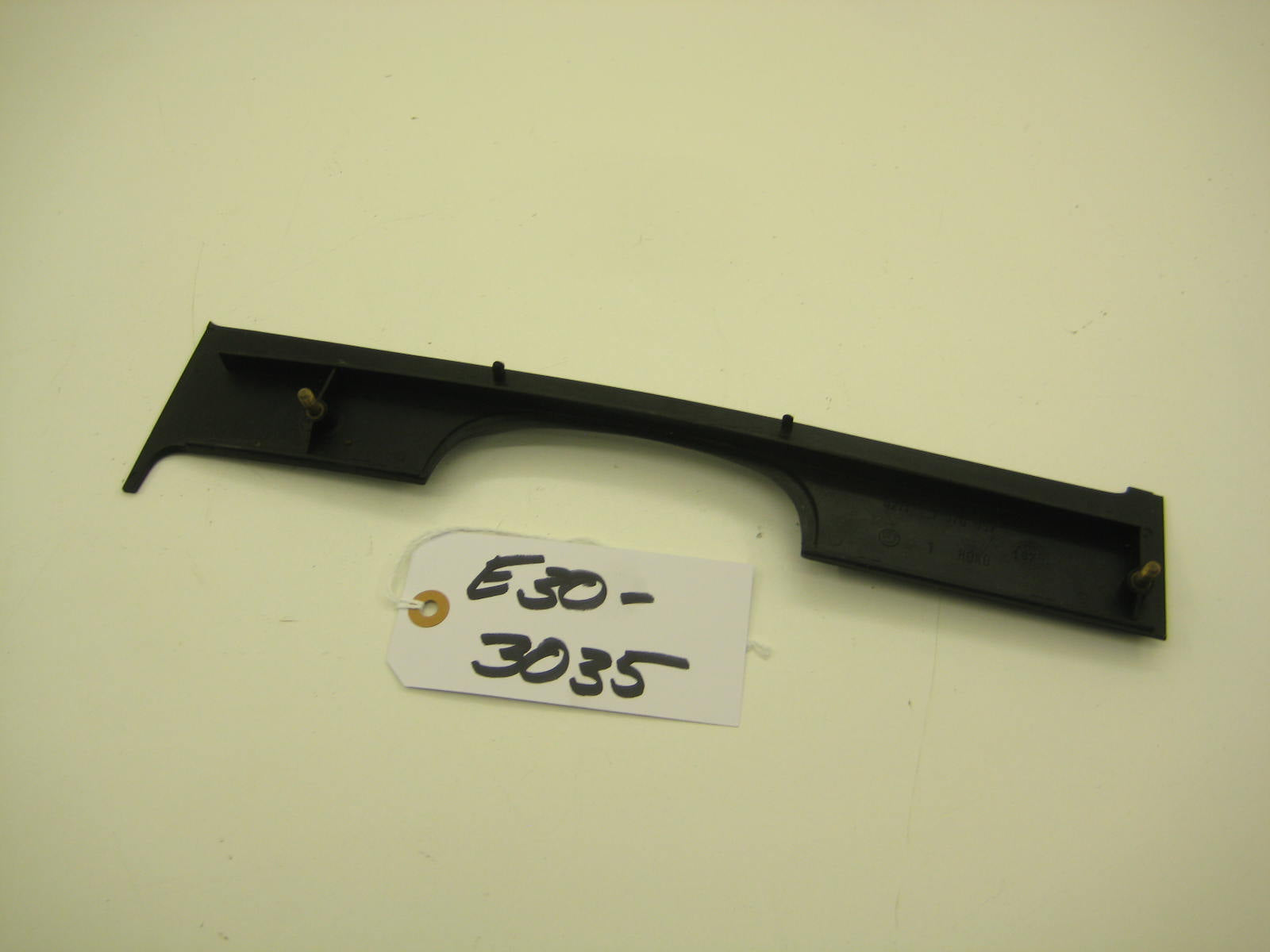 bmw e30 318 325 under cluster trim