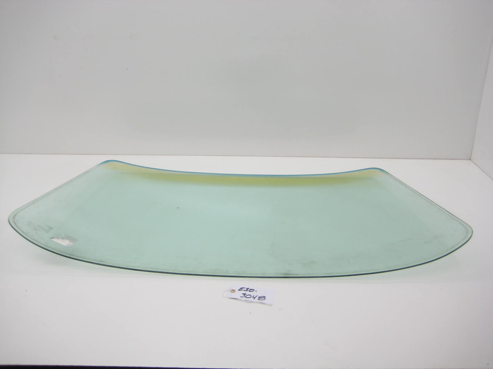 bmw e30 318 325 front windshield glass