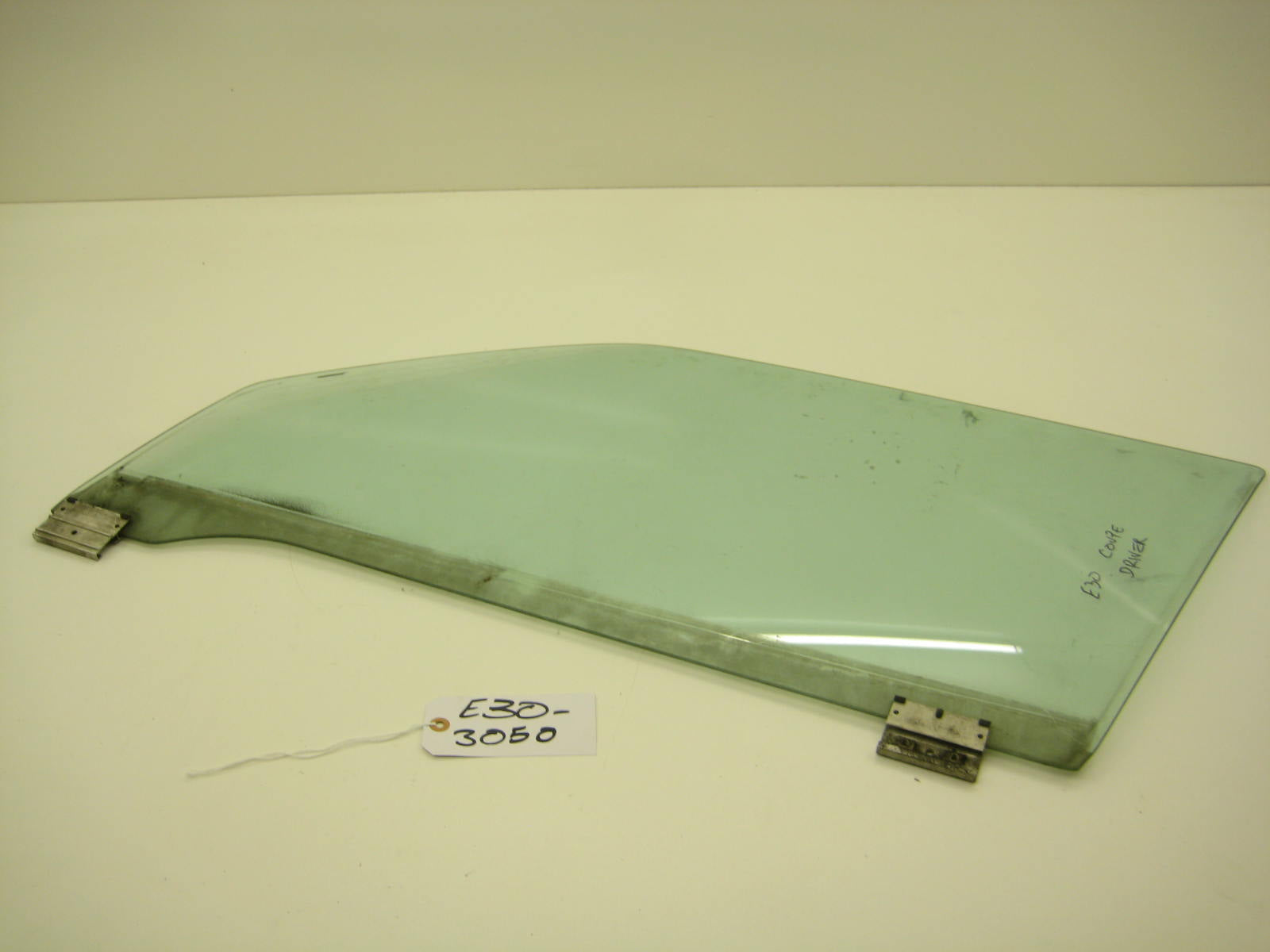 bmw e30 318 325 drivers left coupe door window glass