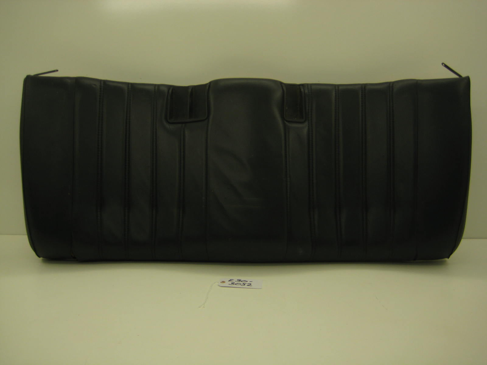 bmw e30 318 325 rear back seat upper