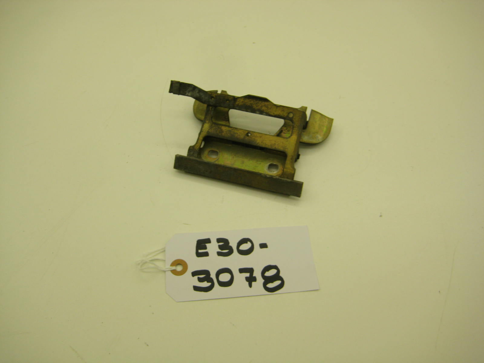 bmw e30 318 325 exterior door handle mechinism