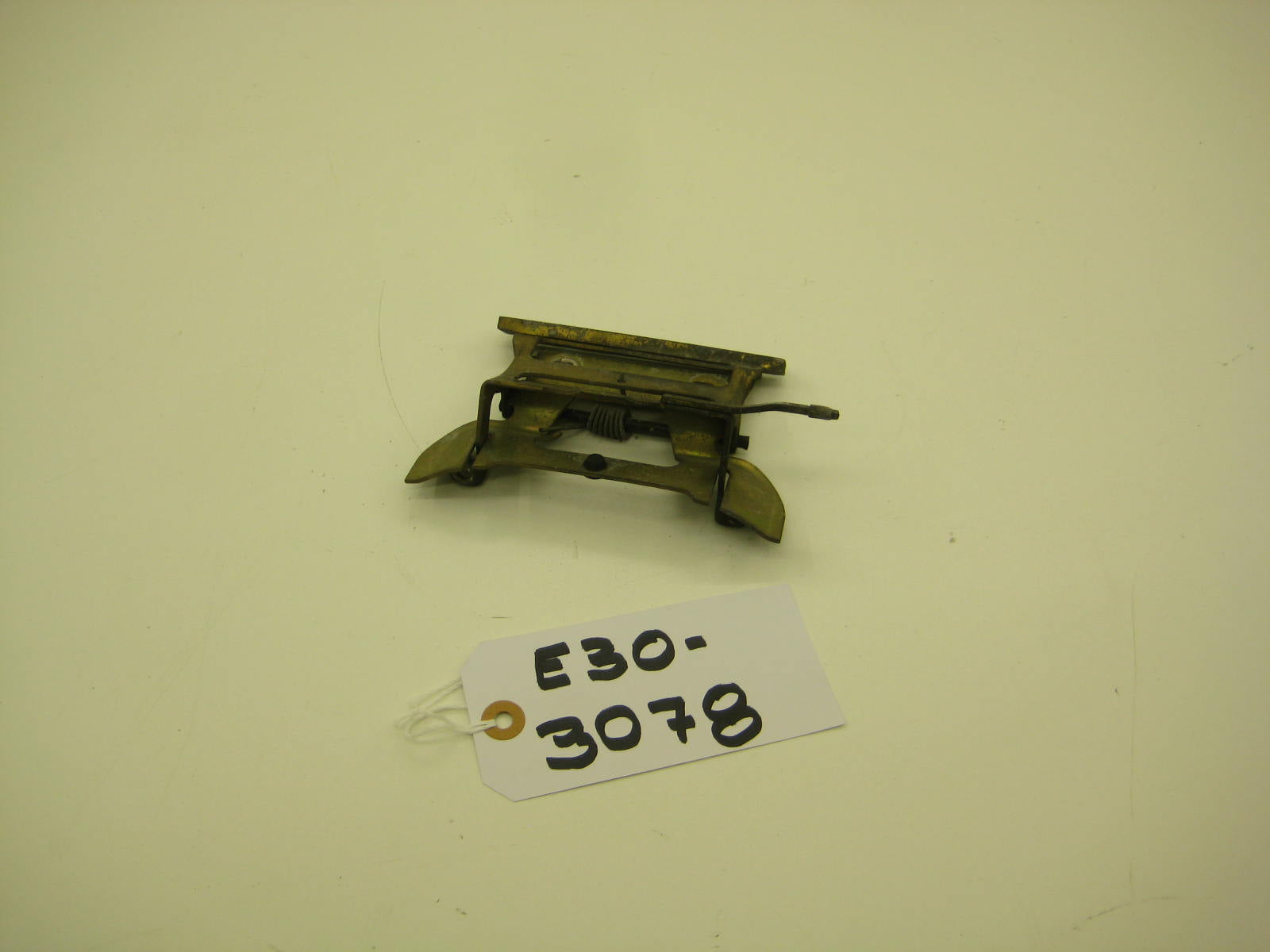 bmw e30 318 325 exterior door handle mechinism