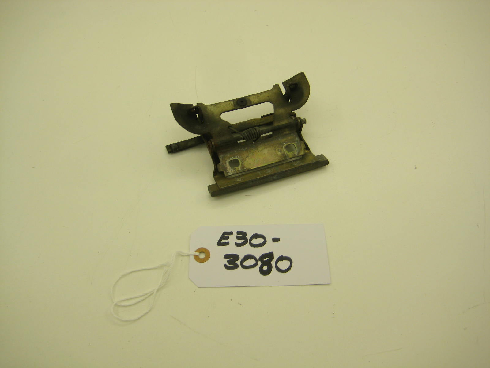 bmw e30 318 325 exterior door handle mechinism 2