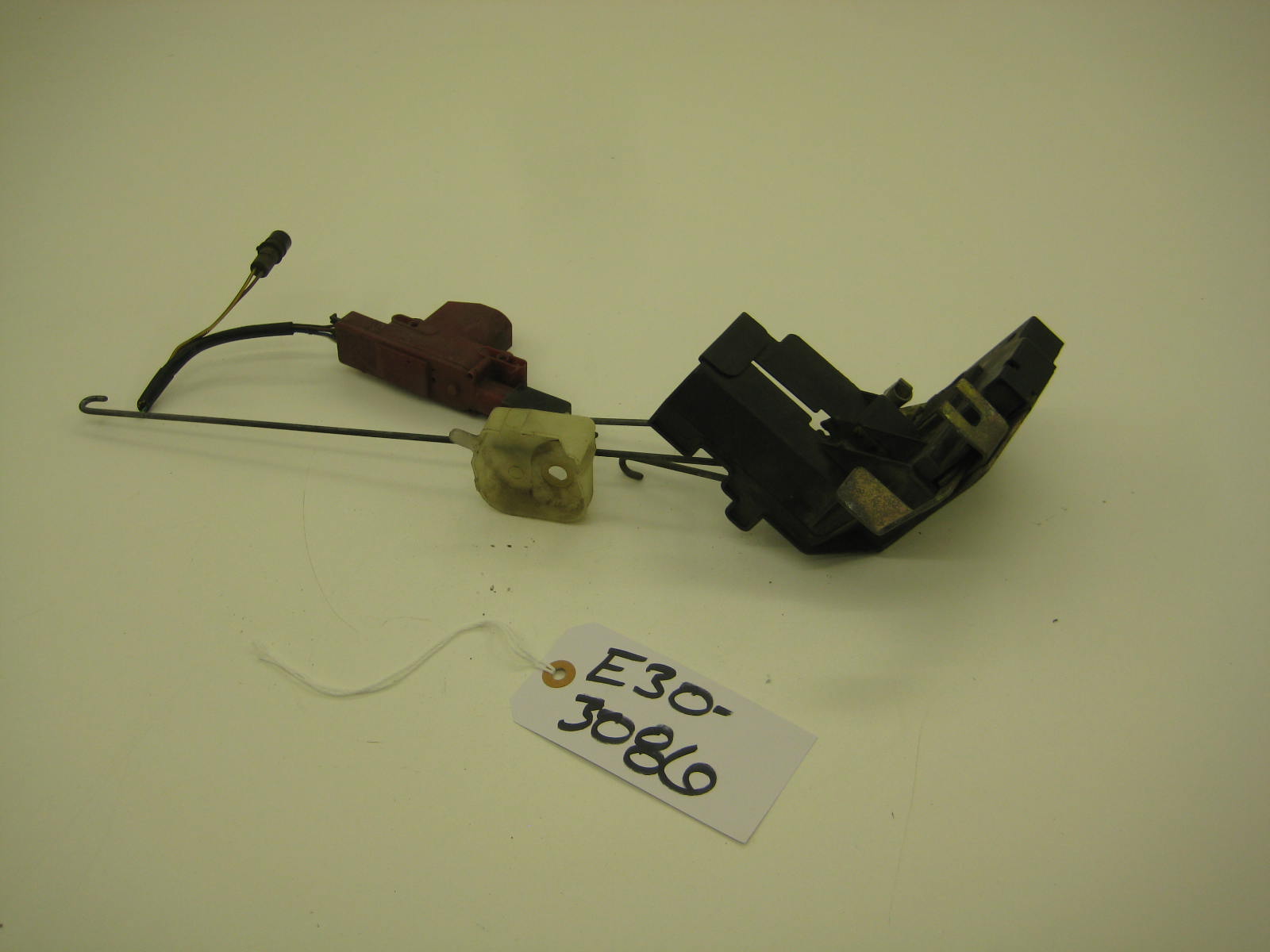 bmw e30 318 325 passenger lock assembly