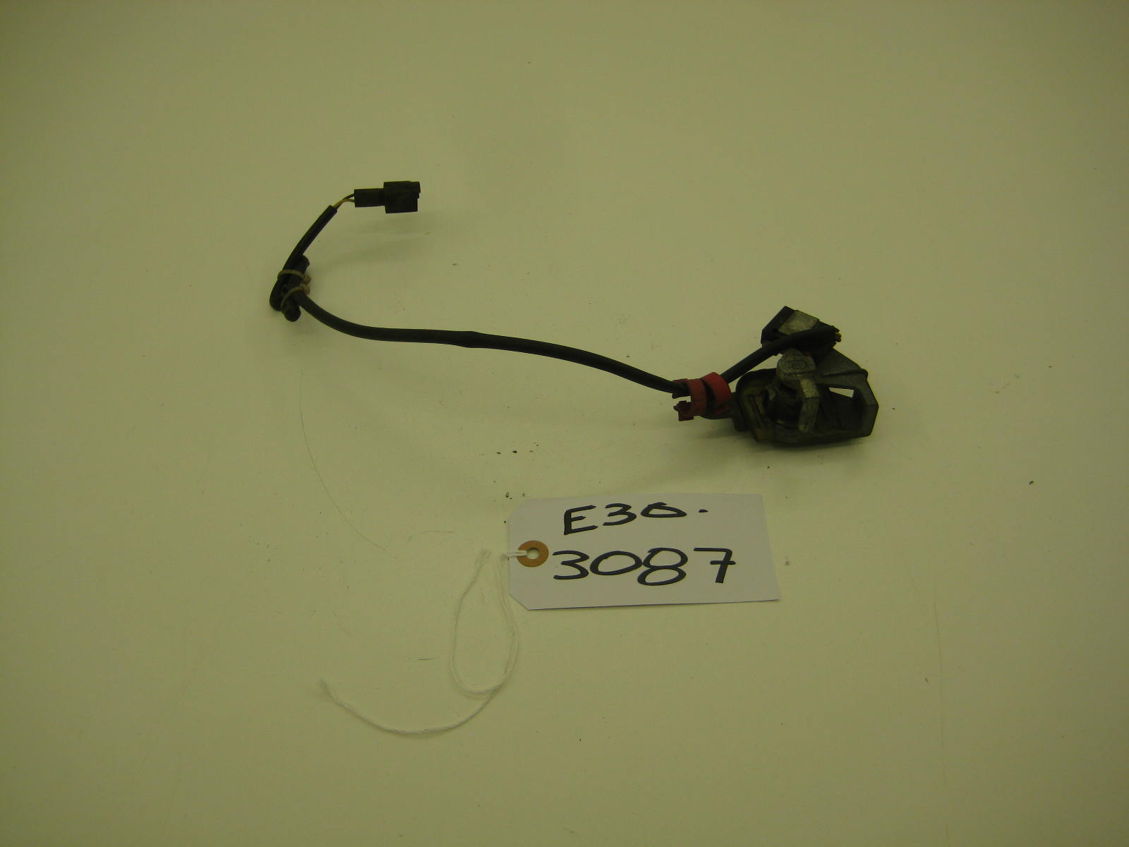 bmw e30 318 325 trunk lock
