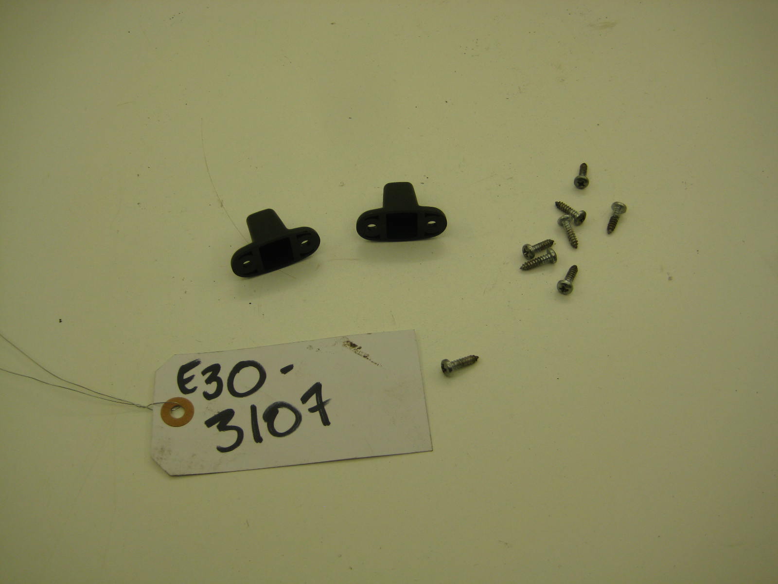 bmw e30 318 325 sun visor clips and hardware