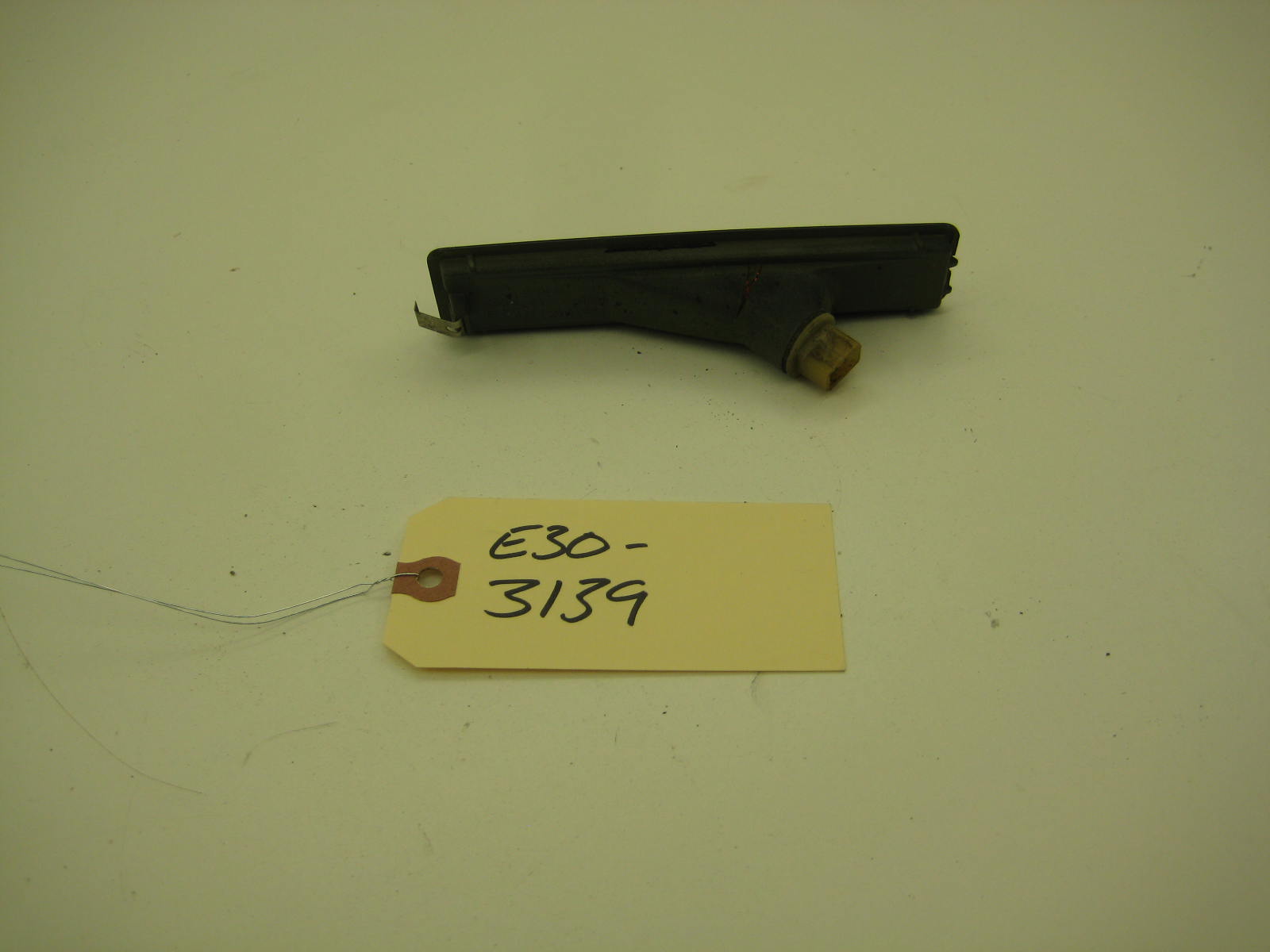 bmw e30 318 325 big metal bumper side light