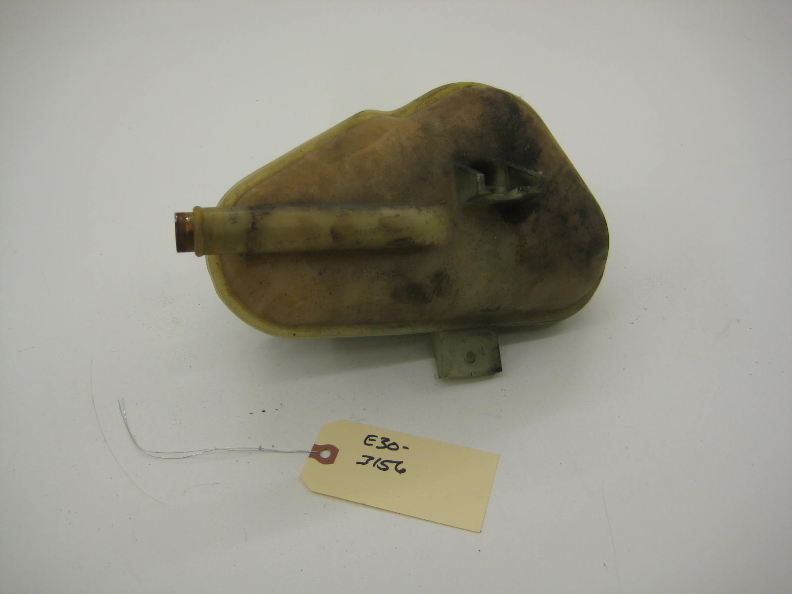 bmw e30 318 325 coolant tank early