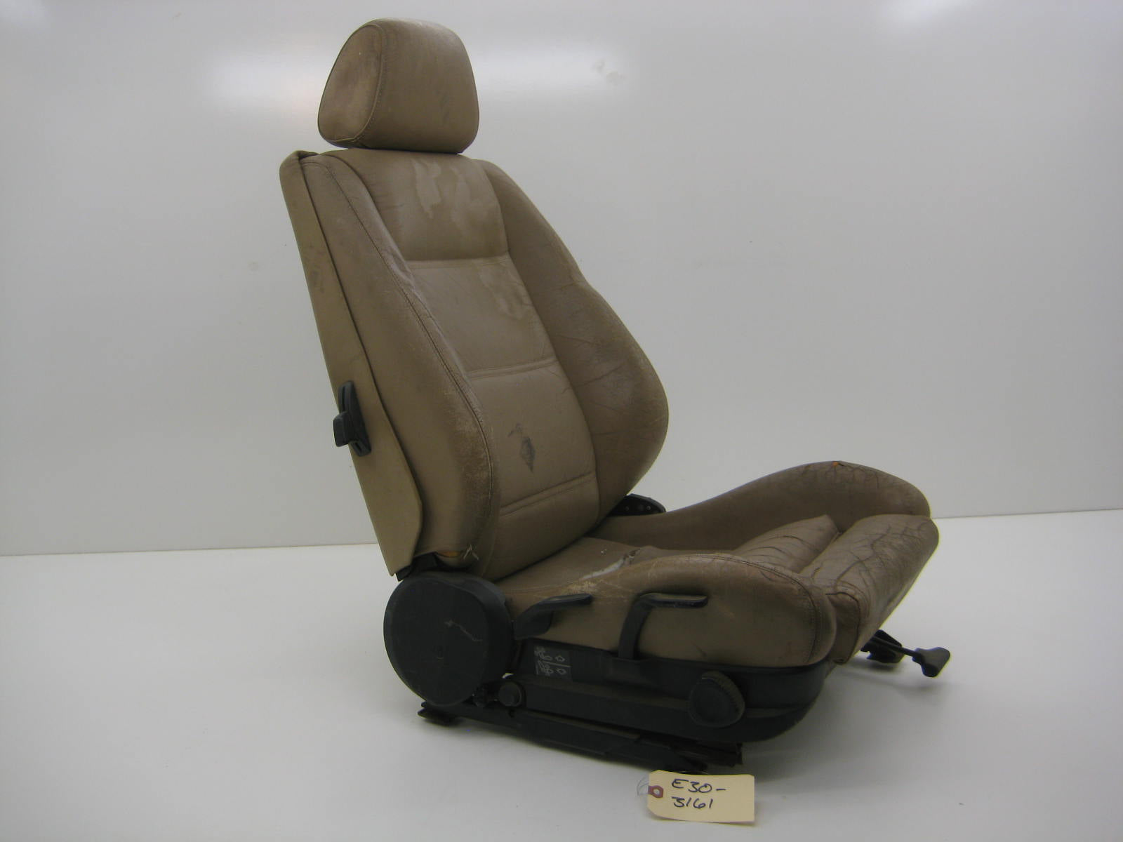 bmw e30 318 325 passenger side sport seat