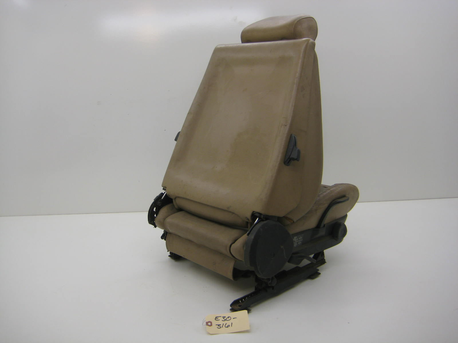 bmw e30 318 325 passenger side sport seat