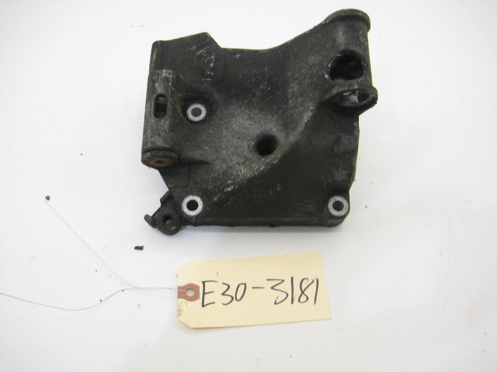 M42 Alternator Bracket