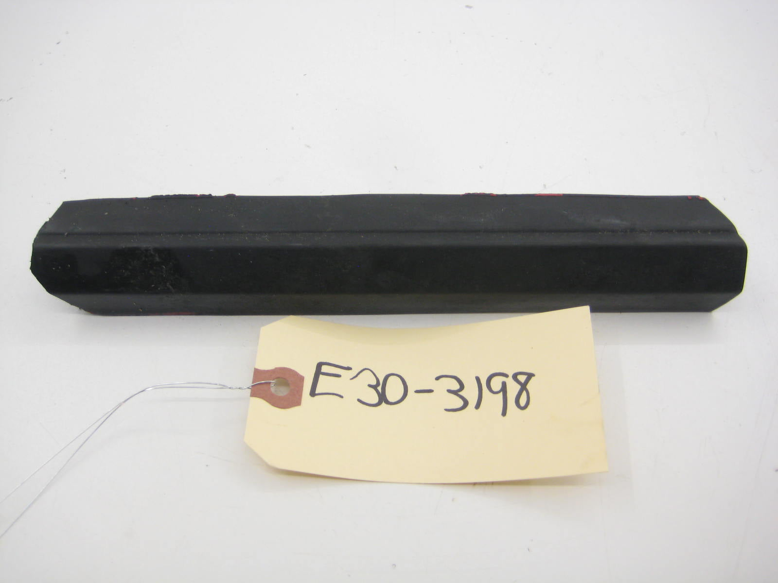 Left Drivers Front Fender Knee Bump Trim