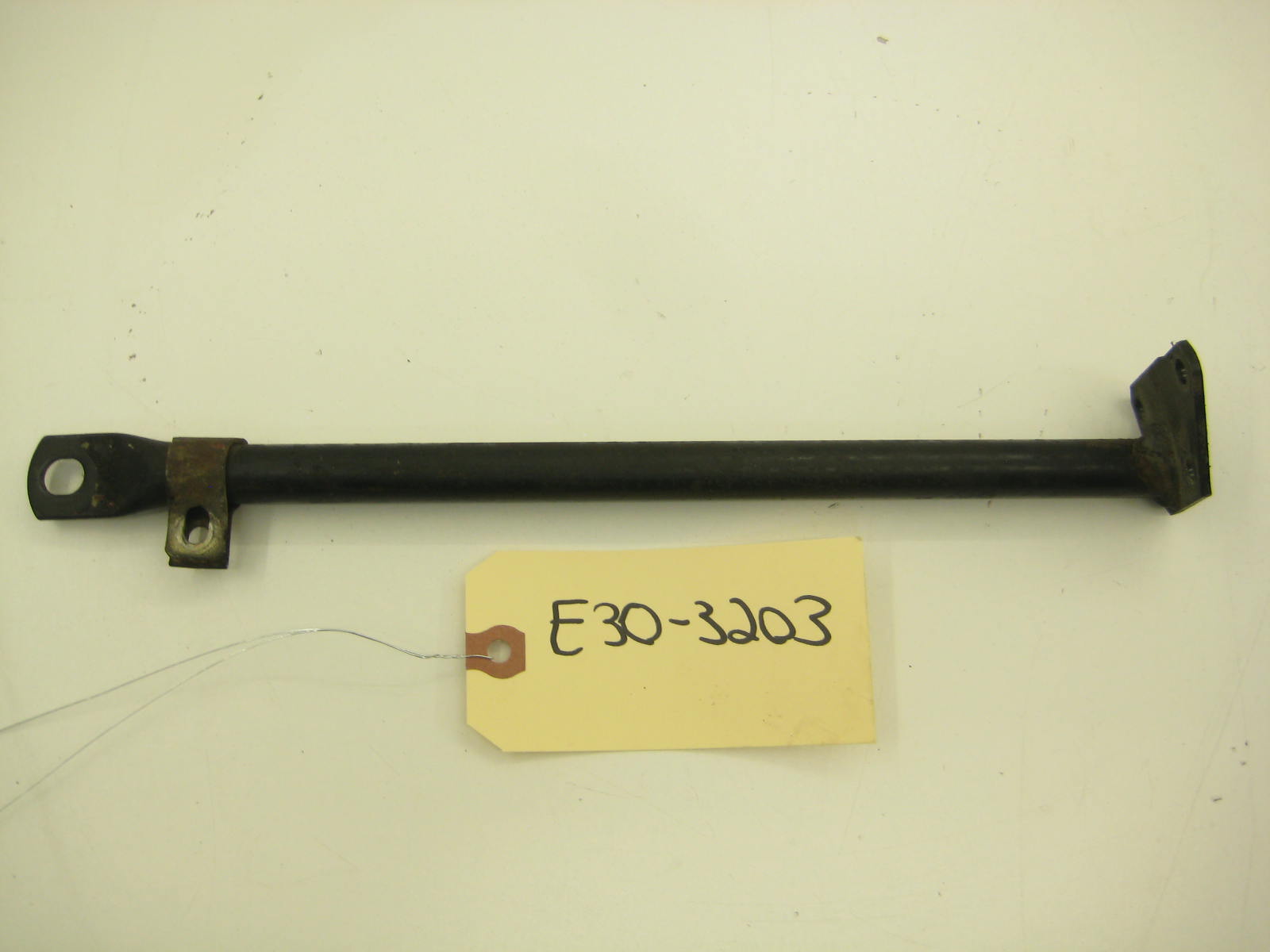 M10 318 Intake Support