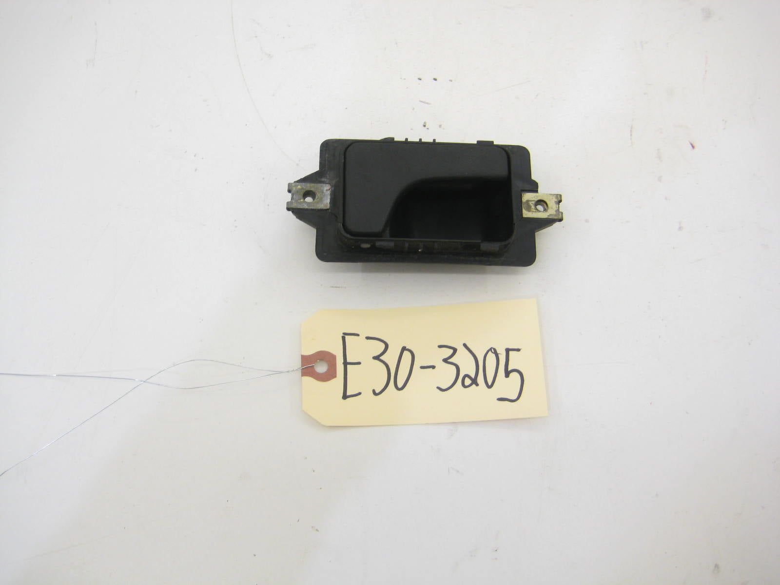BMW E30 318 325 Passenger Right Couper Inside Door Handle E30 3205