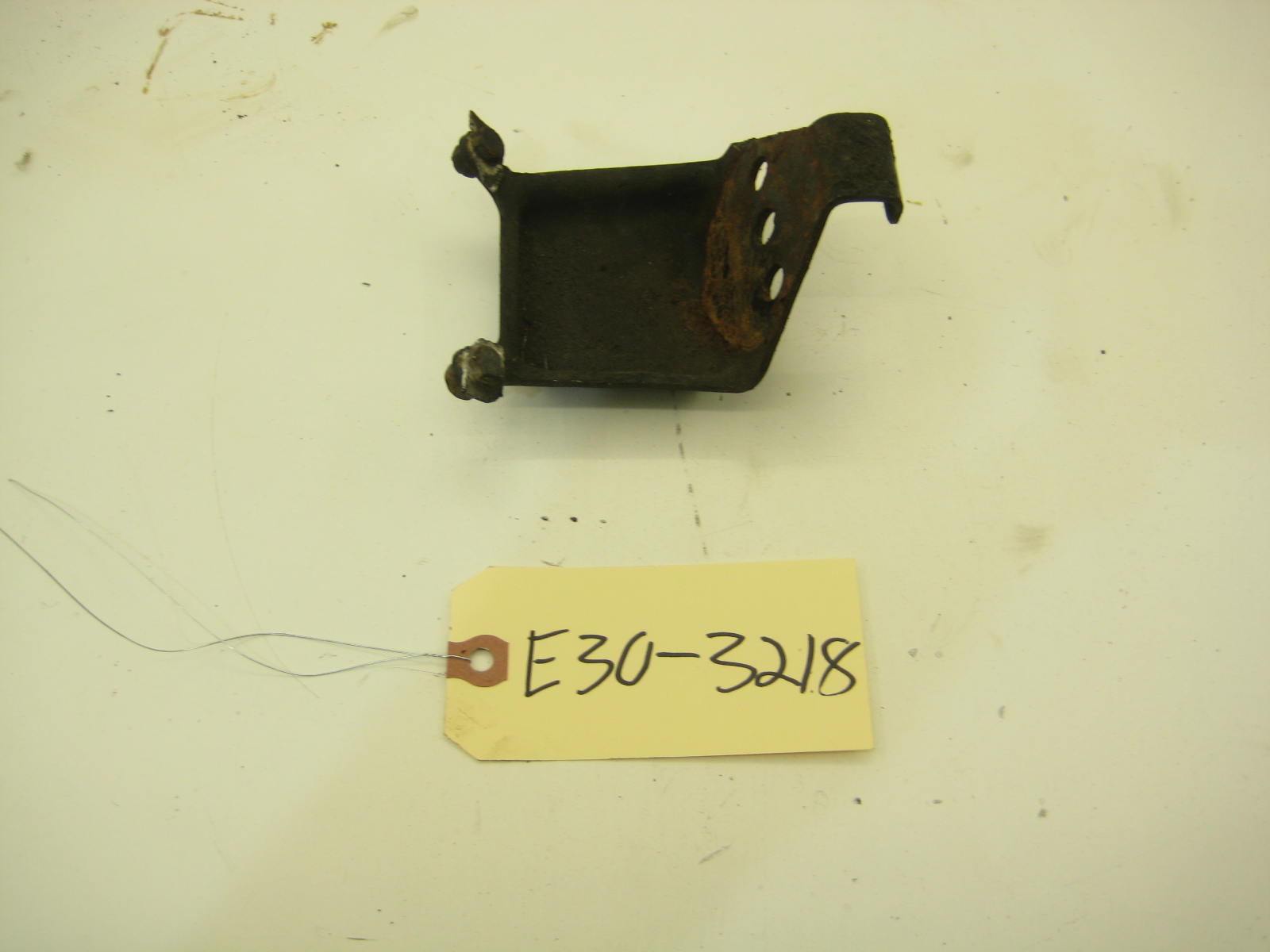 M20 Engine Mount Support