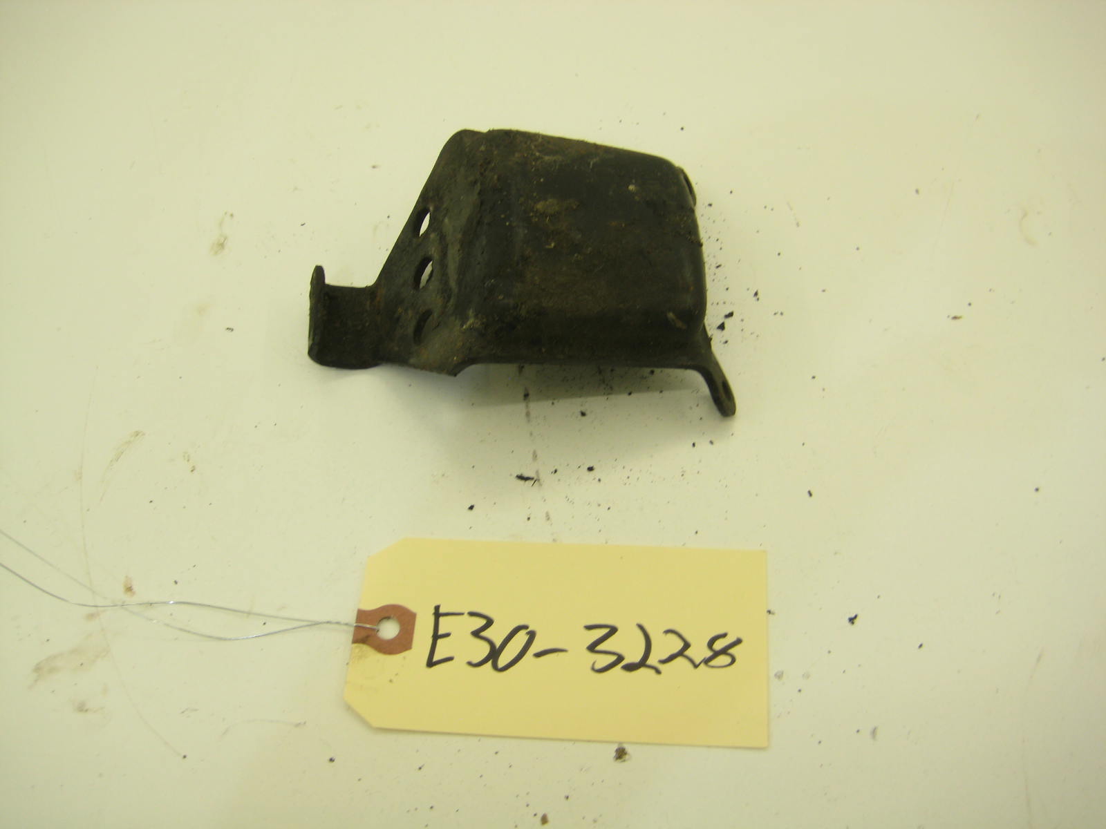 M20 Engine Mount Support