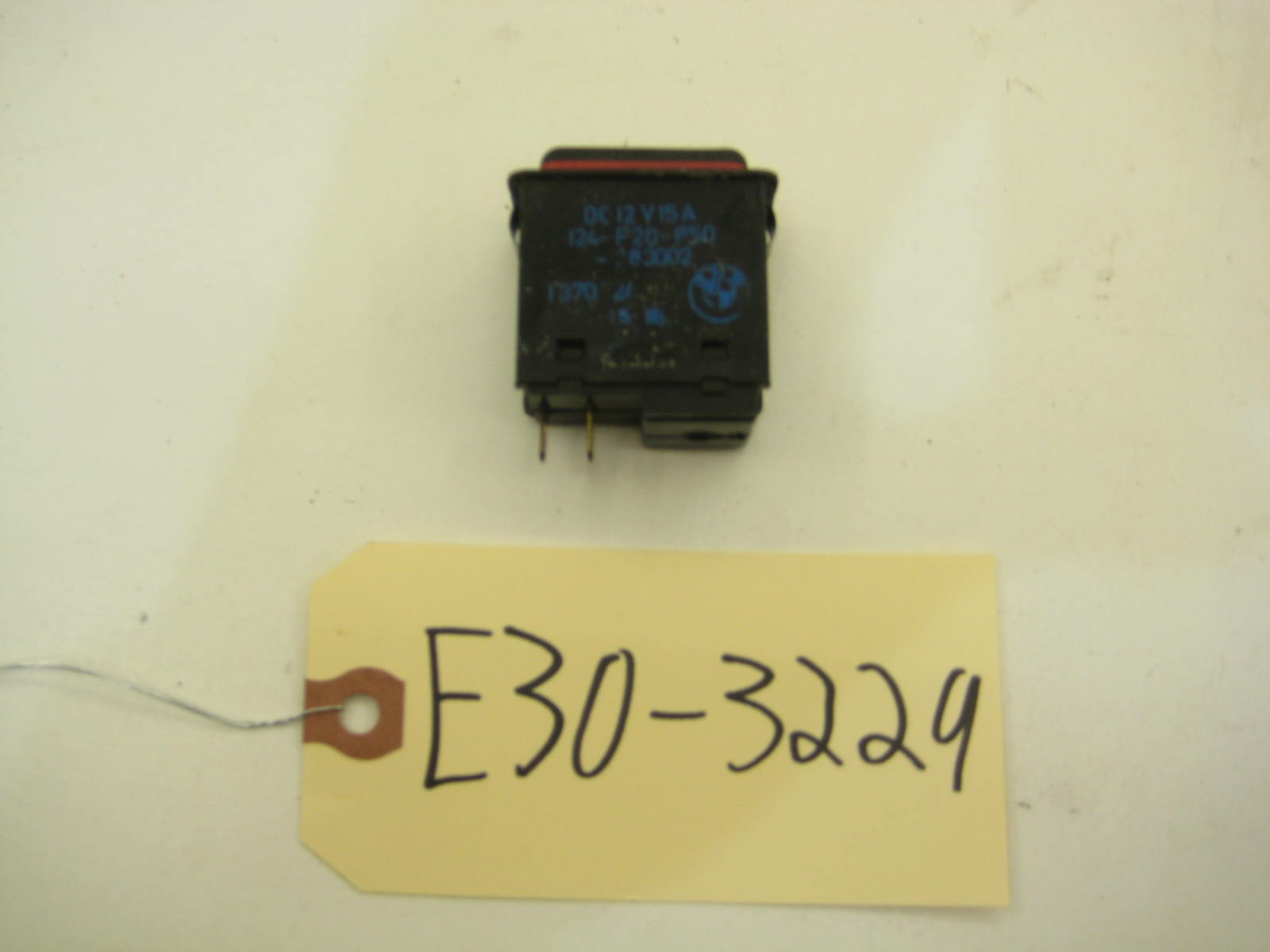 BMW E30 318 325 Blank Button E30 3229A