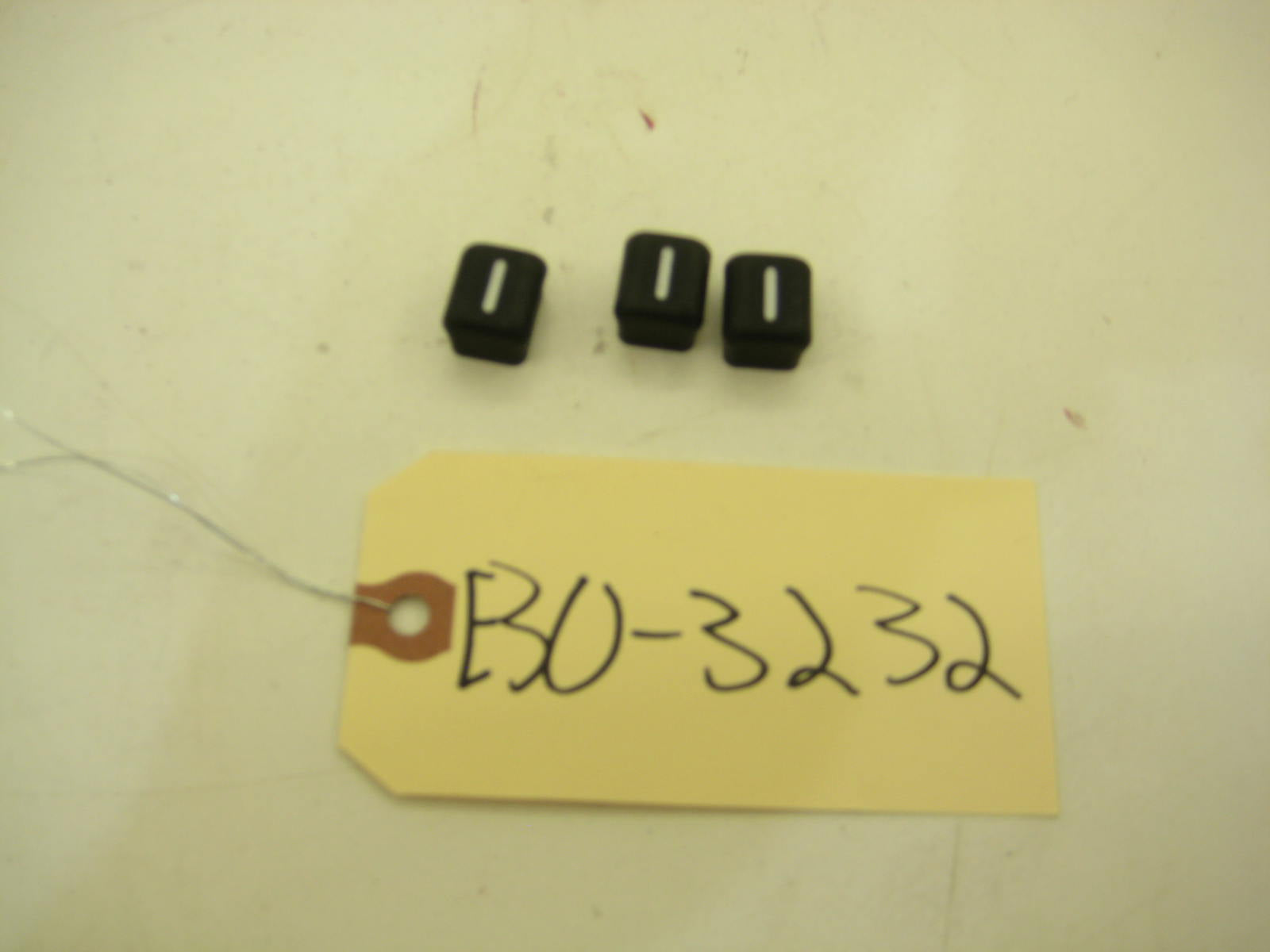 BMW E30 318 325 Heater Slider Caps E30 3232