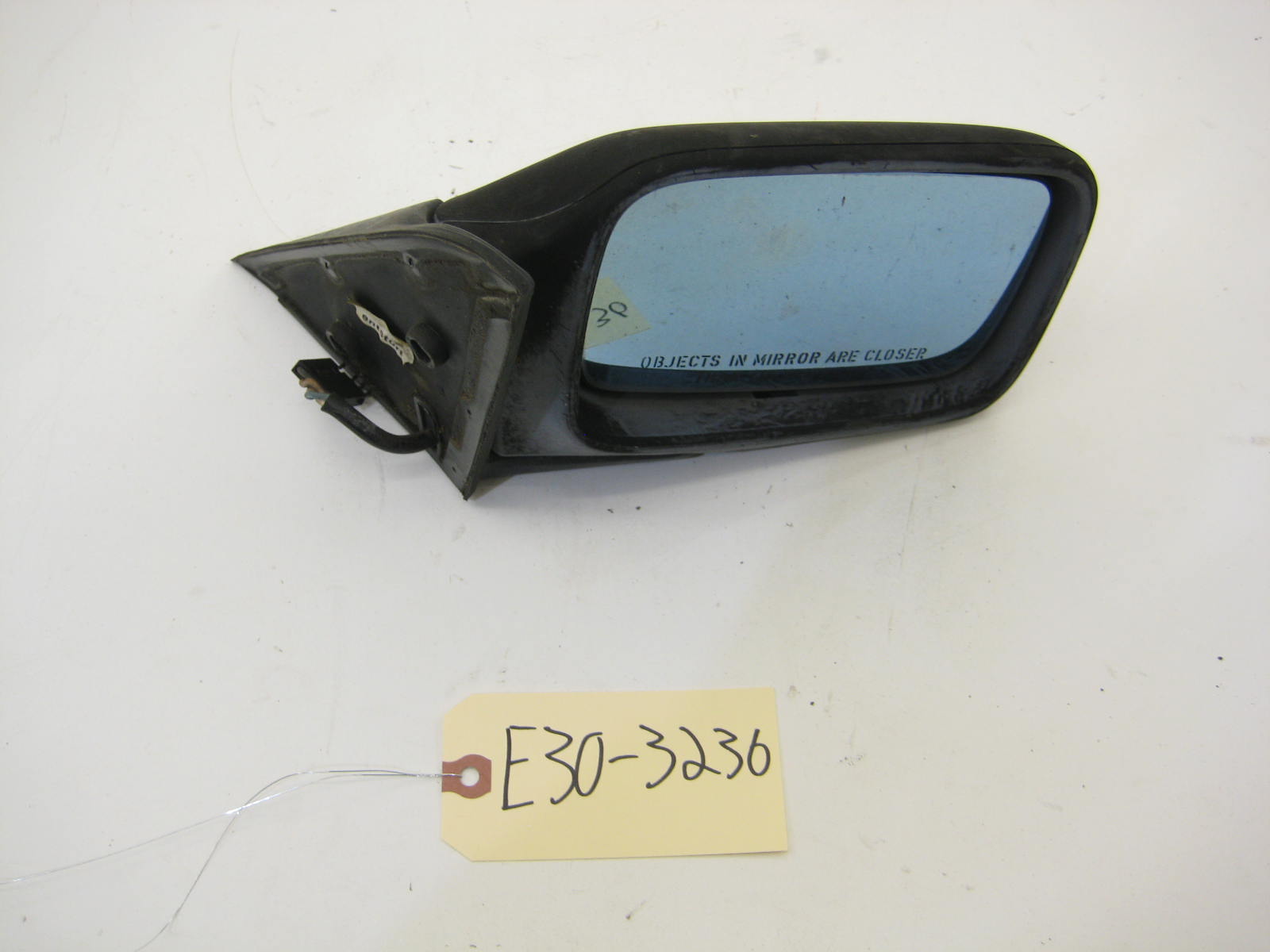 BMW E30 318 325 Passenger Side Mirror Black E30 3236