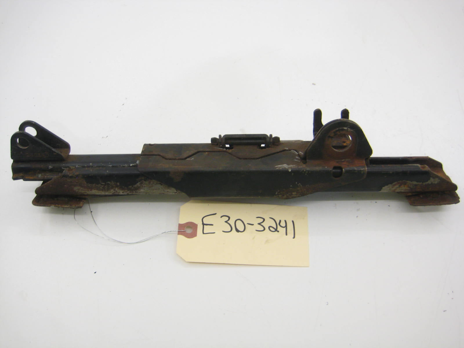 Seat Rail Outer