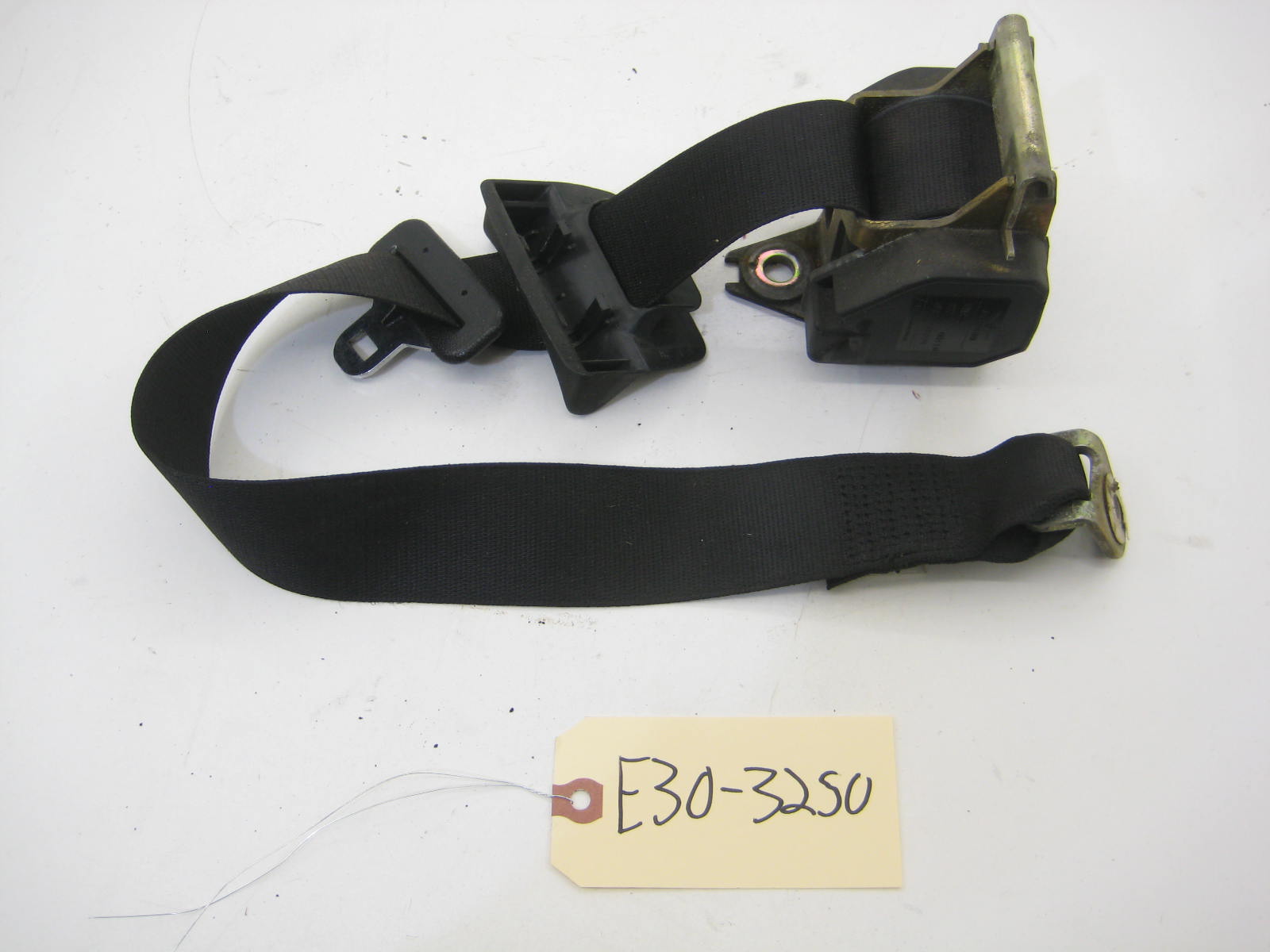 BMW E30 318 325 Rear Seat Belt E30 3250