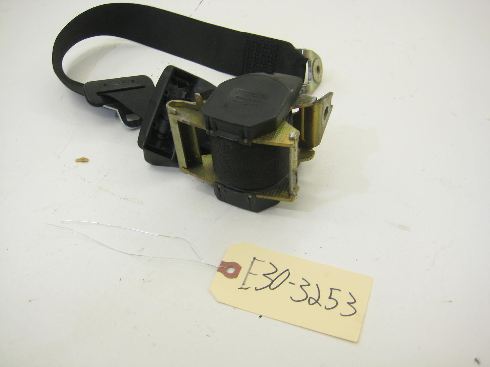 BMW E30 318 325 Rear Seat Belt E30 3253
