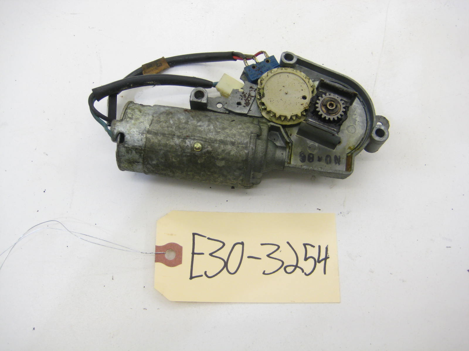 BMW E30 318 325 Sunroof Motor E30 3254