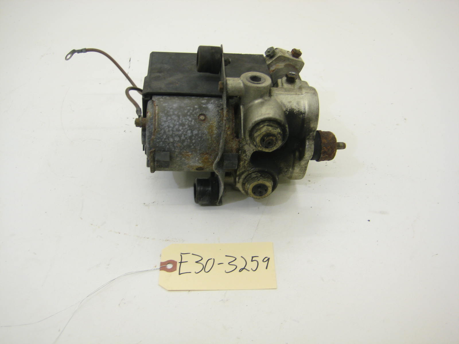 BMW E30 318 325 ABS Pump Assembly Early Car E30 3259