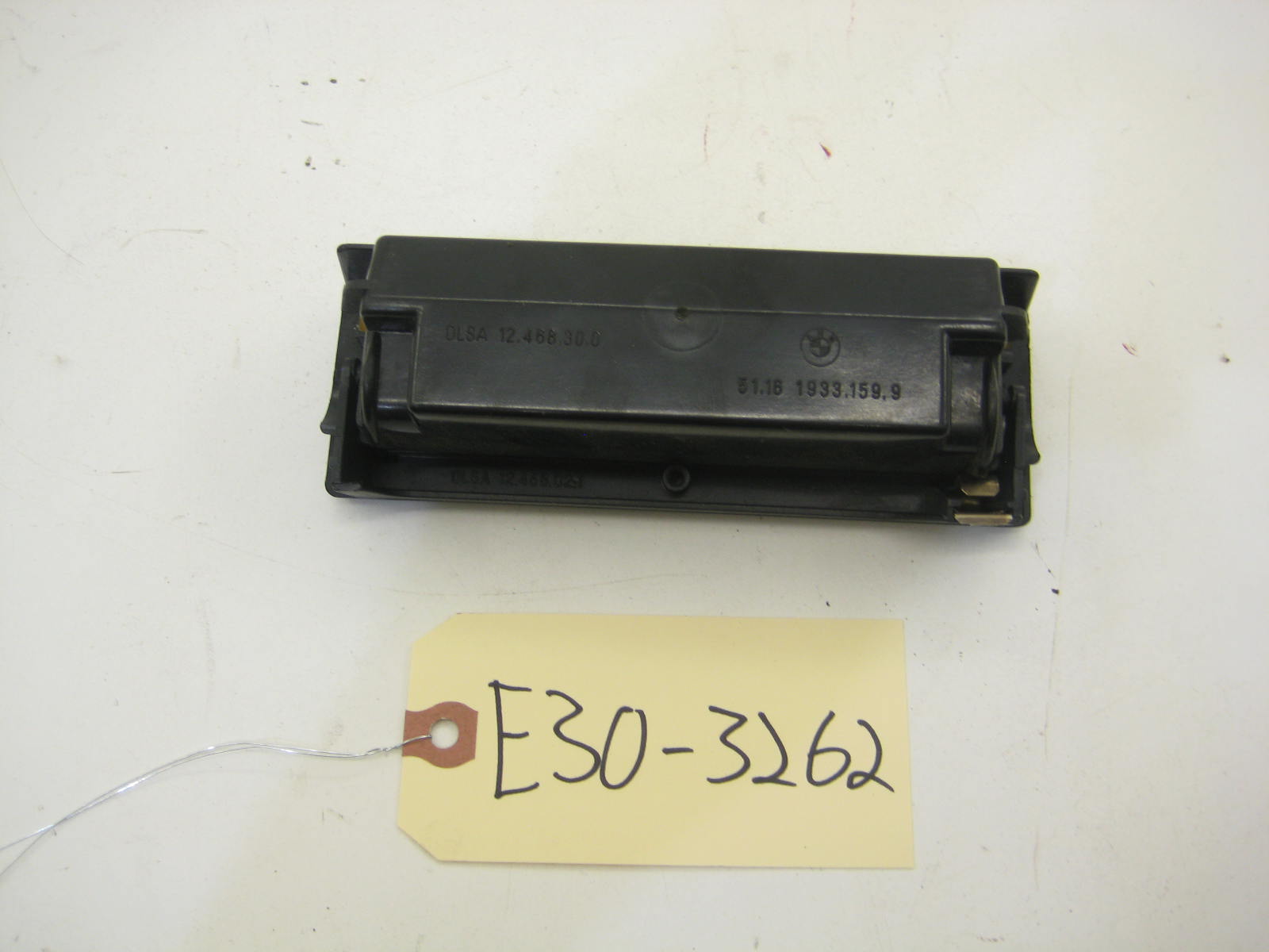 BMW E30 318 325 Front Ash Tray E30 3262