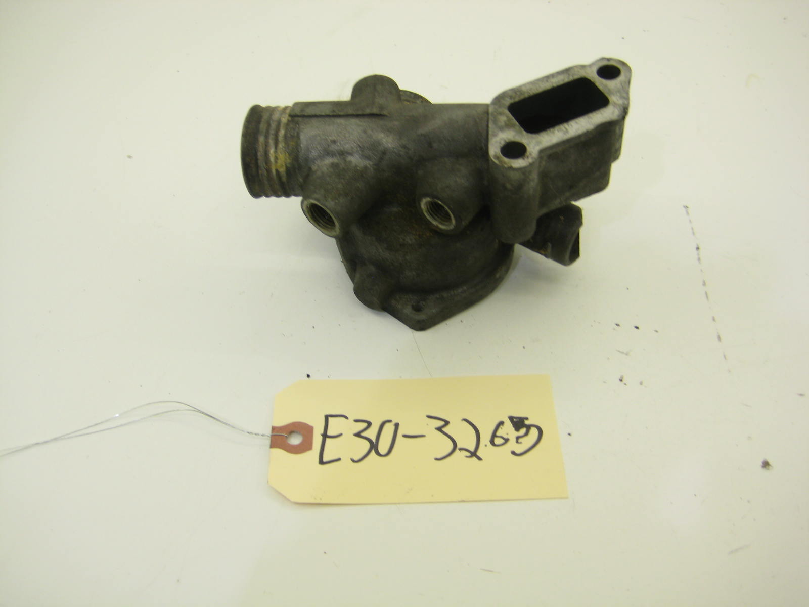 M20 Thermostat Housing