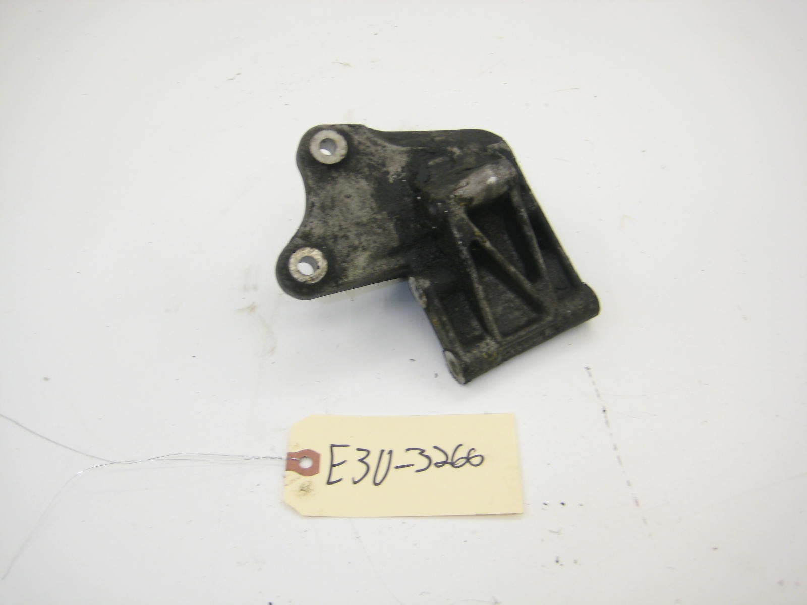 M20 Power Steering Bracket