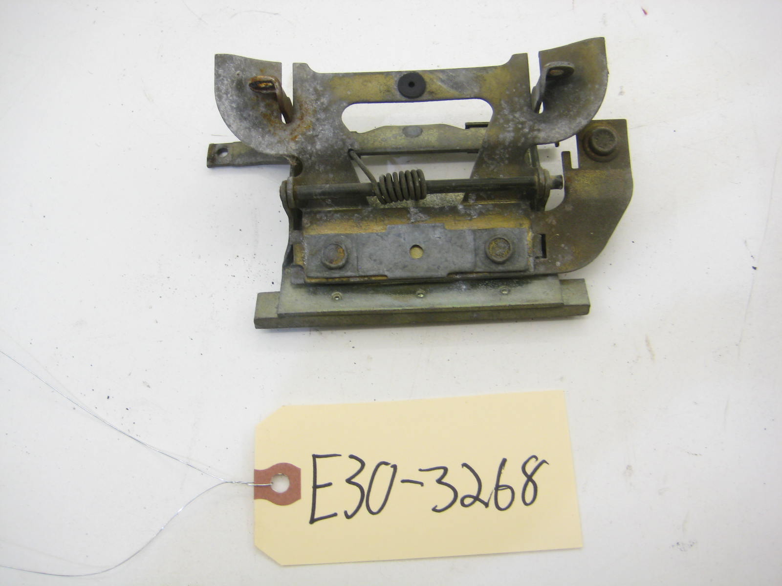 BMW E30 318 325 Drivers Coupe Door Handle Assembly E30 3268