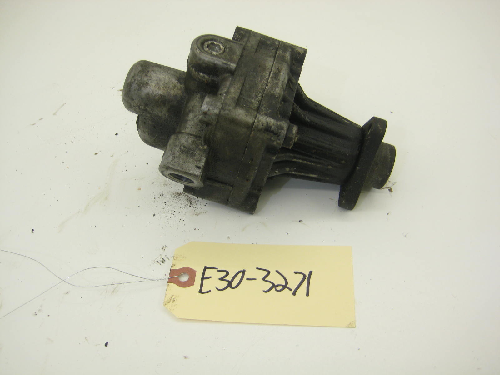M20 Power Steering Pump